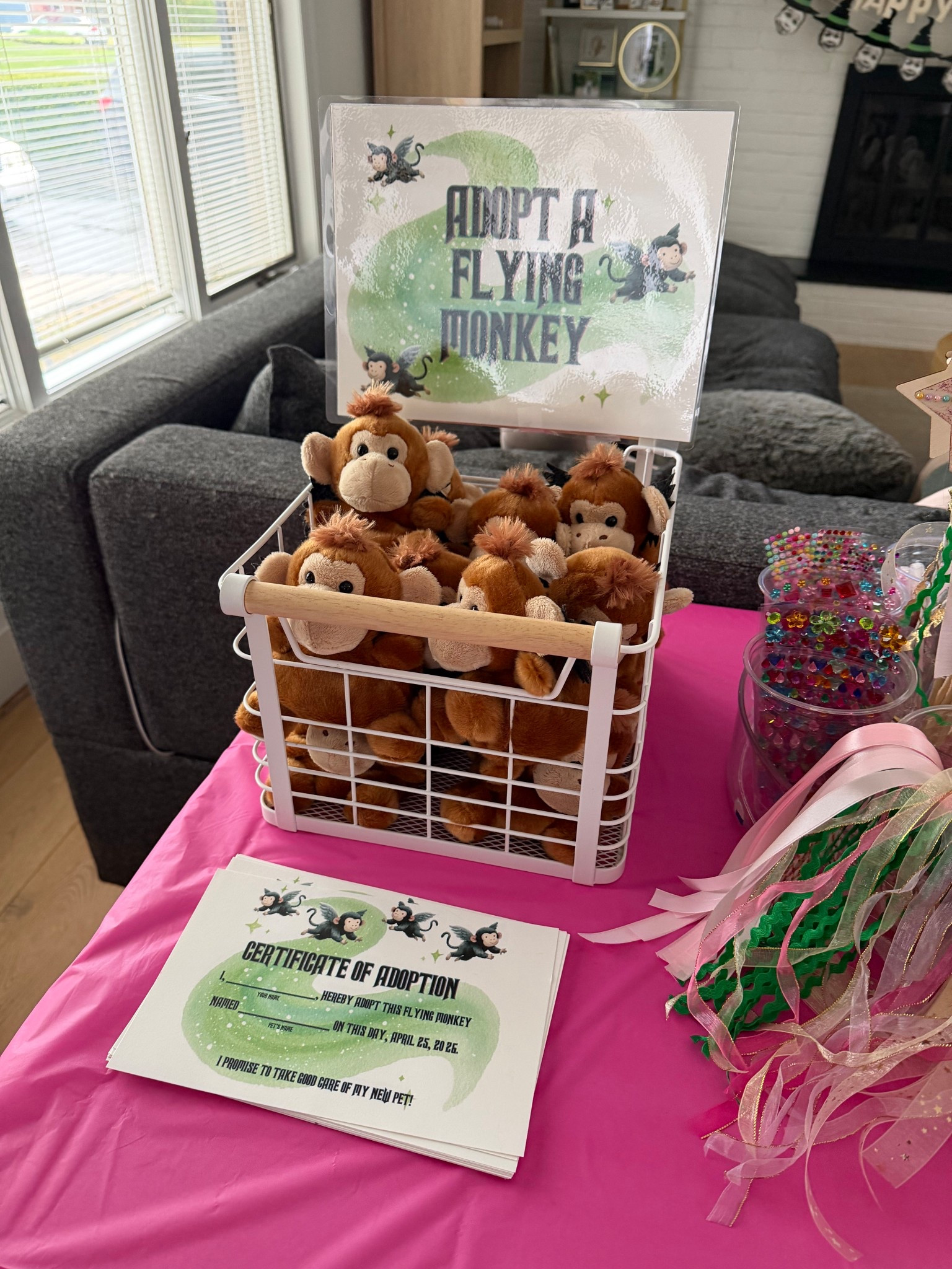 Wicked birthday party theme for my son’s third birthday! Adopt a flying monkey favor station — the monkeys I got (cheaper at hobby lobby) and the felt and elastic cord I used to make the wings I attached to their little arms

 #ltkmomlife