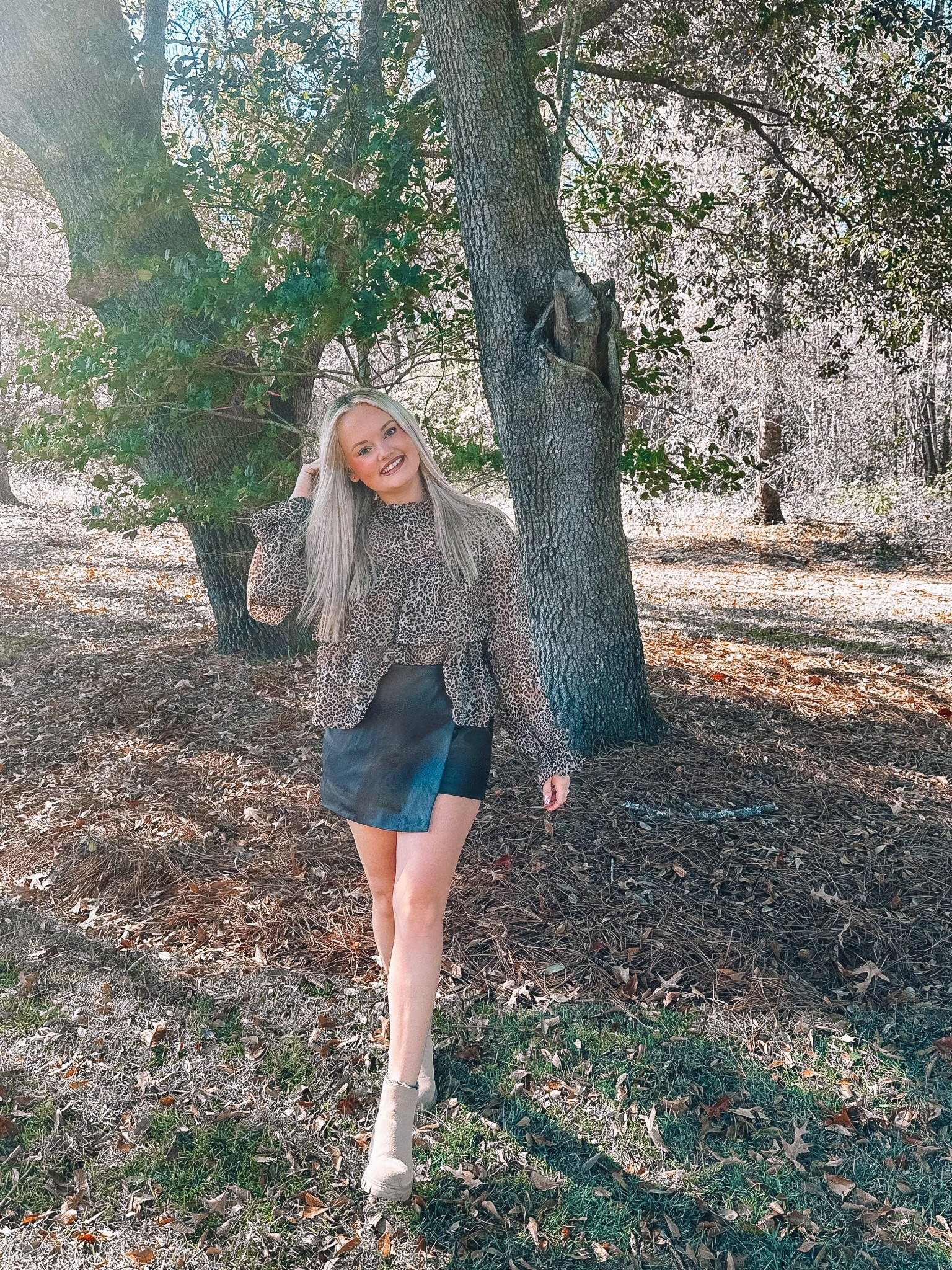 Leopard print and leather 💅🏼🐆 cheetah print outfit inspo, cheetah print and leather, leopard print outfit, fall ootd, ootd #ootd #cheetahprintootd #thanksgivingootd 

#LTKMidsize #LTKFindsUnder50 #LTKWorkwear
