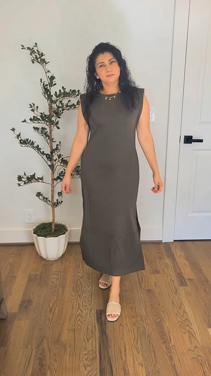 ✨ Dresses that flow with elegance and style ✨
Perfect for this season: fresh, comfortable, and with that chic touch that never fails. 🌿💫

Find them in my bio 🤍 and on my Amazon Storefront

#SeasonalDresses #OutfitInspo #WomensFashion #ElegantStyle #SpringLooks

#LTKU #LTKSeasonal #LTKmomlife