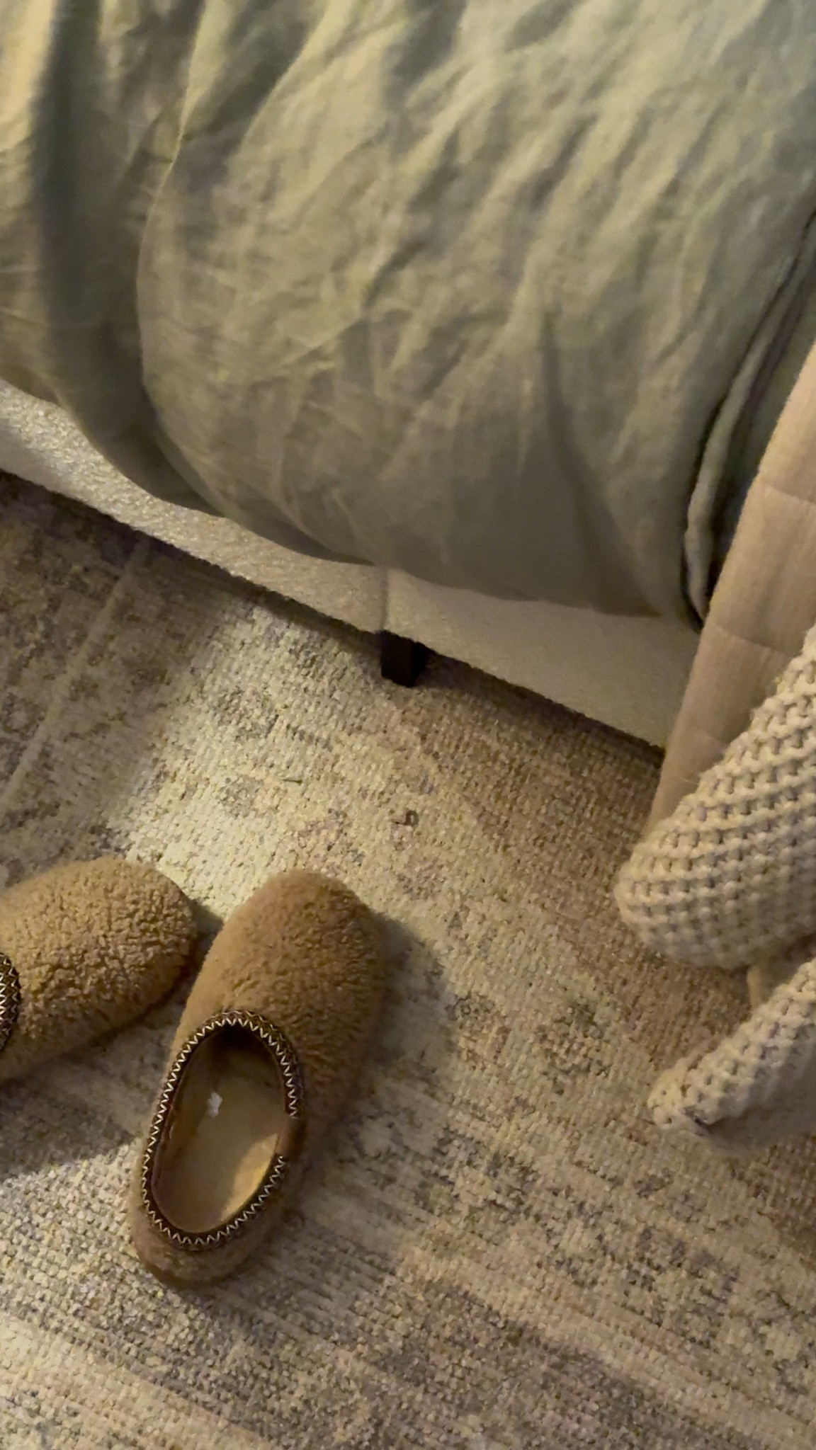 Cozy corner - the best slippers total gift for mom! 