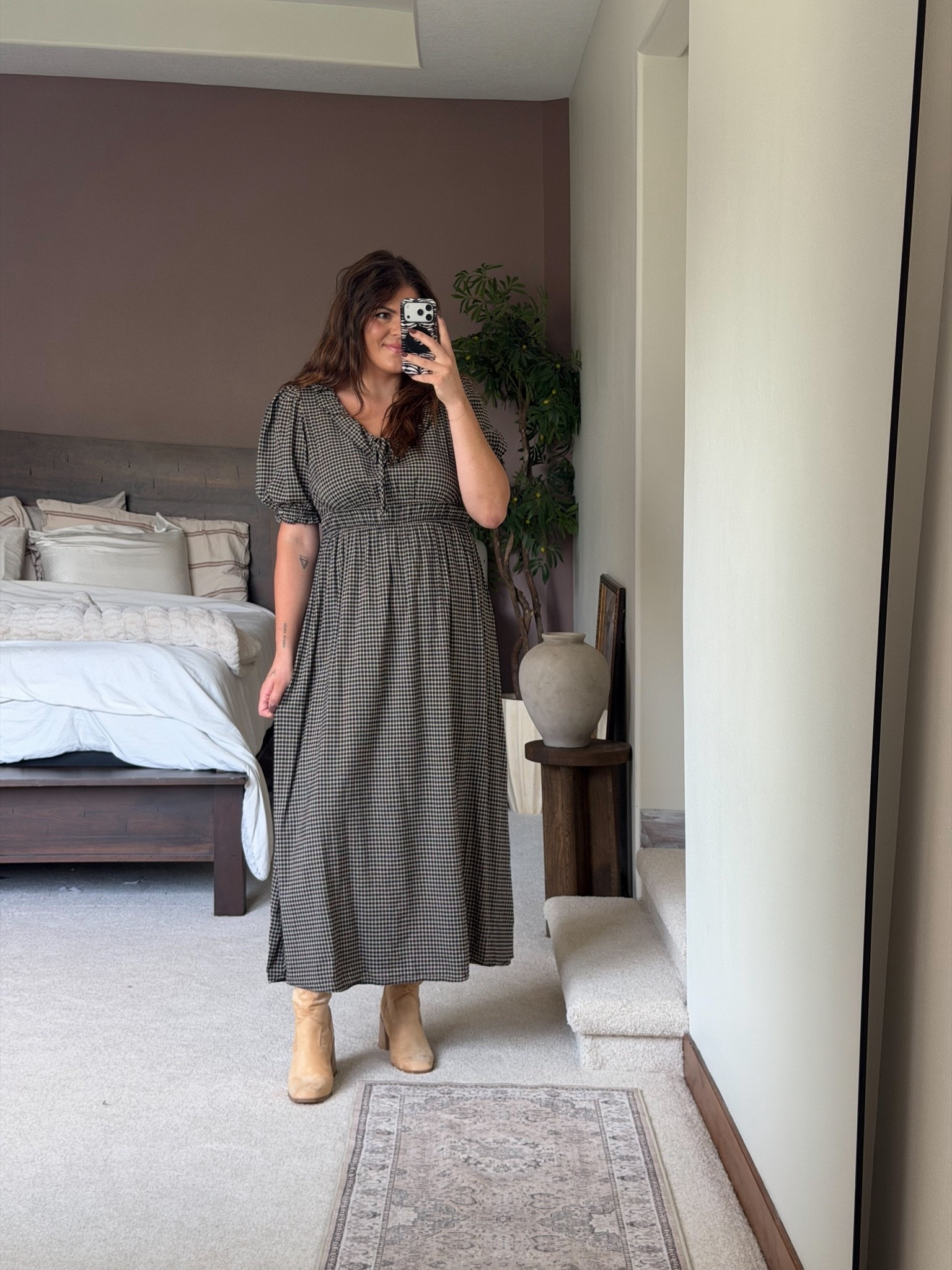 Fall dress from Old Navy size large. Perfect for teacher or family photos

Midsize, size 12, size 14, mom style, curvy outfit, thick tummy approved

#LTKootd #LTKMidsize #LTKgrwm