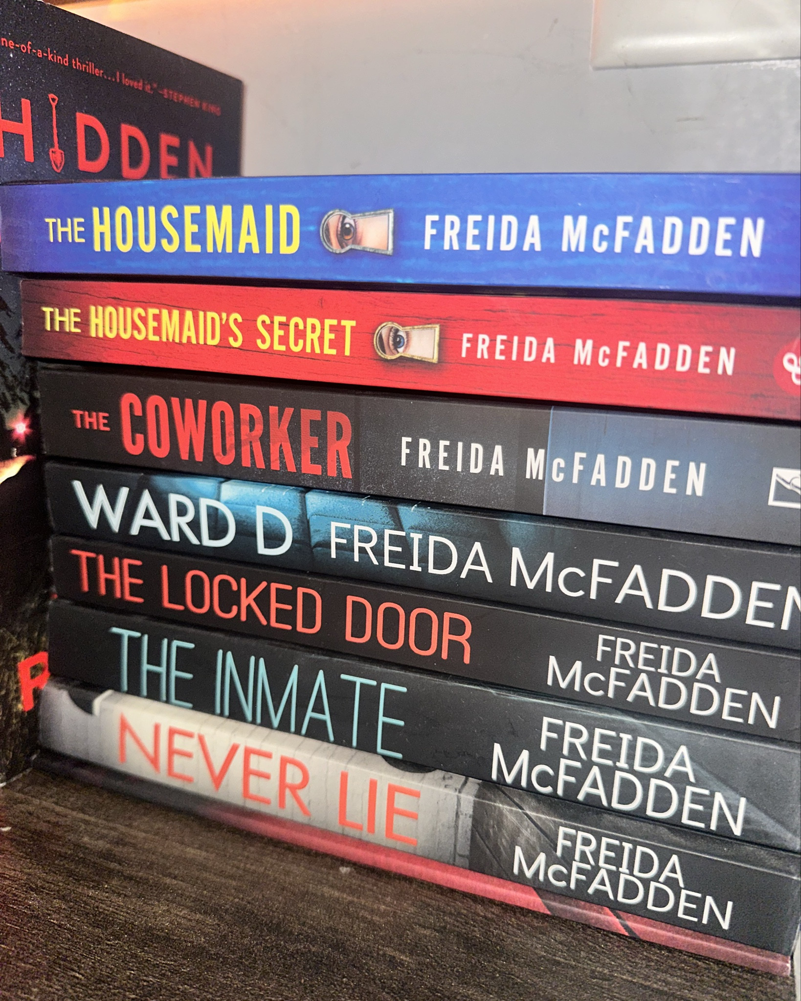 Do you have a favorite author? Frieda McFadden is obviously mine. This is just a snippet of books of hers that I have in my collection. Some are lent out or in other places of the house. I’ve been loving her since before the hype but I’m happy she’s getting the praise she deserves! Are you a Frieda Redah?! 

#LTKWatchNow #LTKGiftGuide #LTKFindsUnder50