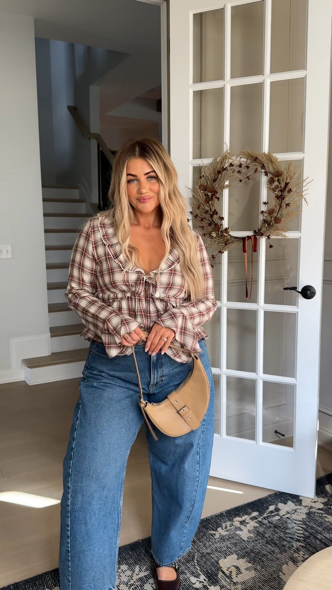 Thanksgiving outfit idea!! 🍁🍂 Typically I wouldn’t be caught dead in jeans on Thanksgiving but these are a baggy style & super comfy to lounge in + paired with a softer, looser fitting shirt is 👌🏼 🤍 

Shirt — large 
Jeans — 32 (I’m between a 31 & 21) 

#thanksgiving #thanksgivingootd #holidayoutfit #thanksgivinglooks 