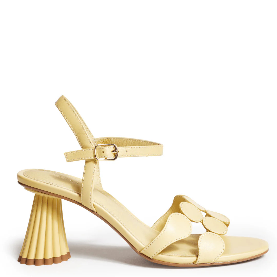 Peter - Floral Sculpt Heel Slide Sandal - Butter Yellow | Cecelia New York