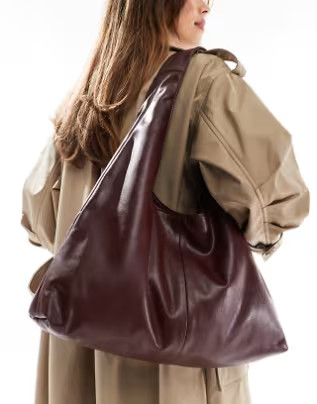 Pull&Bear slouchy city bag in burgundy | ASOS (Global)