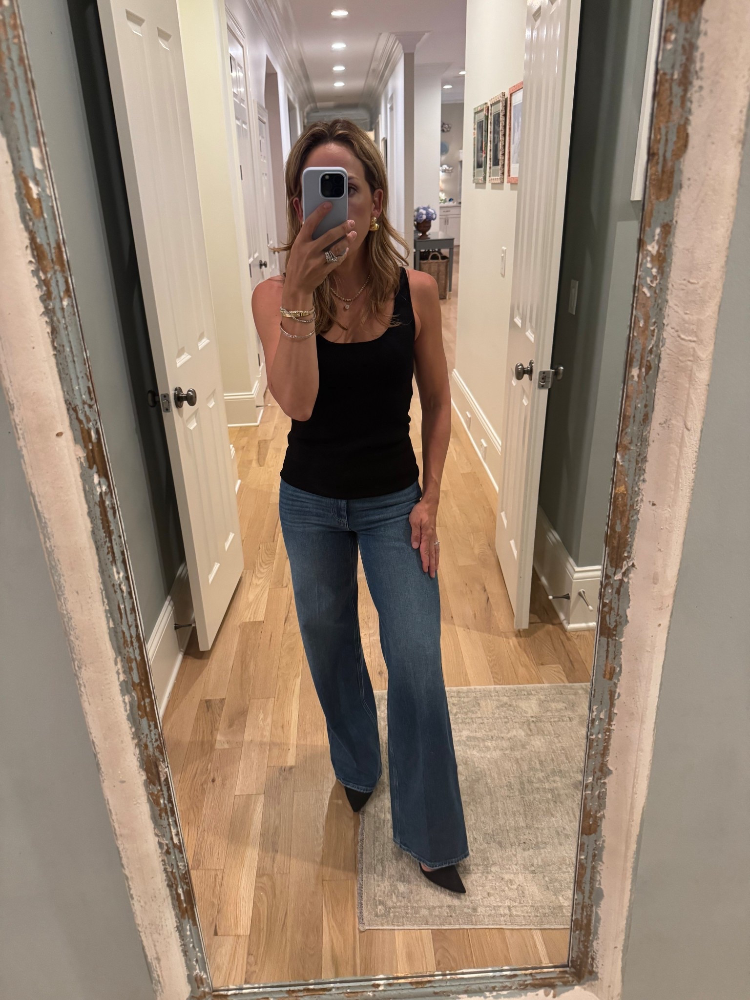 Great going out look, simple and classic!

#LTKPetite #LTKOver40 #LTKSeasonal