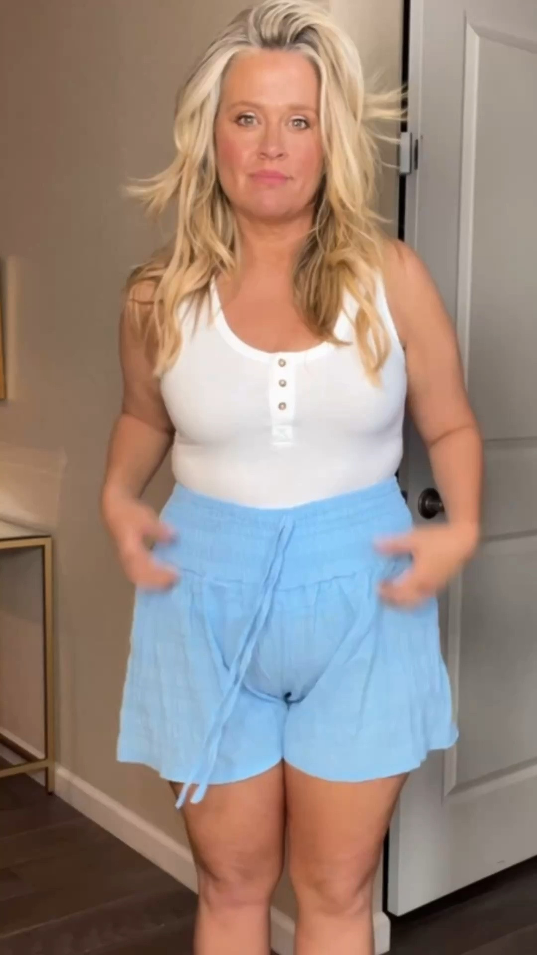 ✨Tap the bell, save and ❤️ for over 40 fashion, midlife style, midsize fashion and luxury looks for less. 

⬇️Sizing information:
Large (size down if in between sizes.) 

The $20 Amazon shorts I can't stop wearing.

Cool. Comfortable. Belly-friendly.

Why they pass the Outfit Physics test:

✔ They skim instead of cling. ✔ The wider leg opening creates balance. ✔ The soft waistband doesn't squeeze the belly. ✔ They move with you, not against you.

Endless ways to style them…

👑"Helping you look good, feel good!" - Lindsey Denver

#LTKOver40 #LTKPlusSize #LTKMidsize