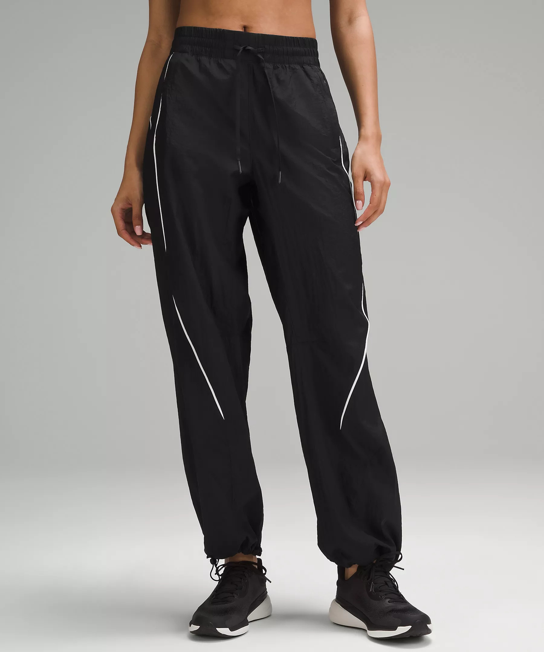 License to Train Mid-Rise Lightweight Jogger | Lululemon (US)