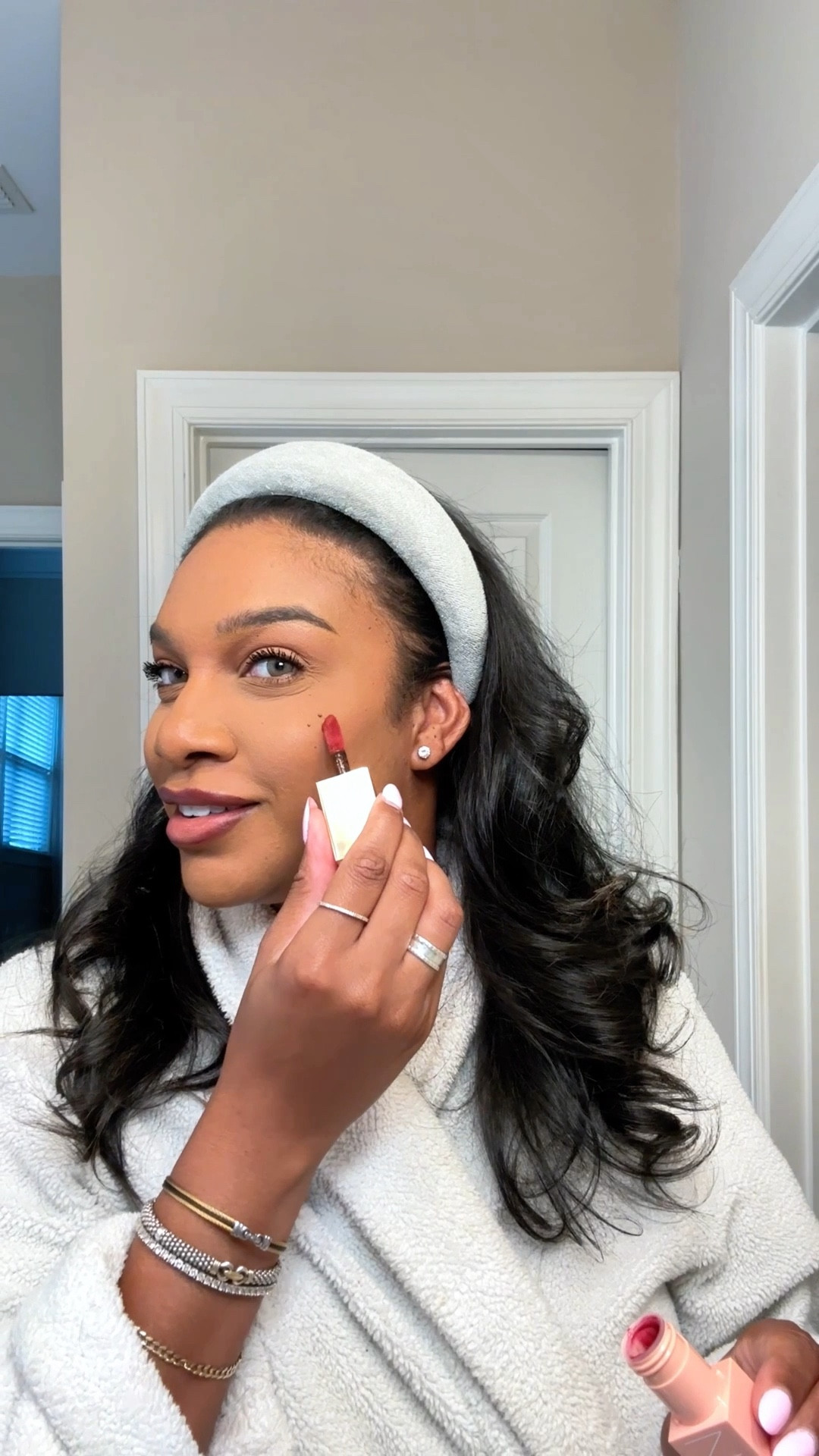 * all shades are linked *


nars cosmetics, liquid blush, Ulta beauty, GRWM, fall makeup 

#LTKBeauty #LTKSeasonal #LTKFindsUnder50