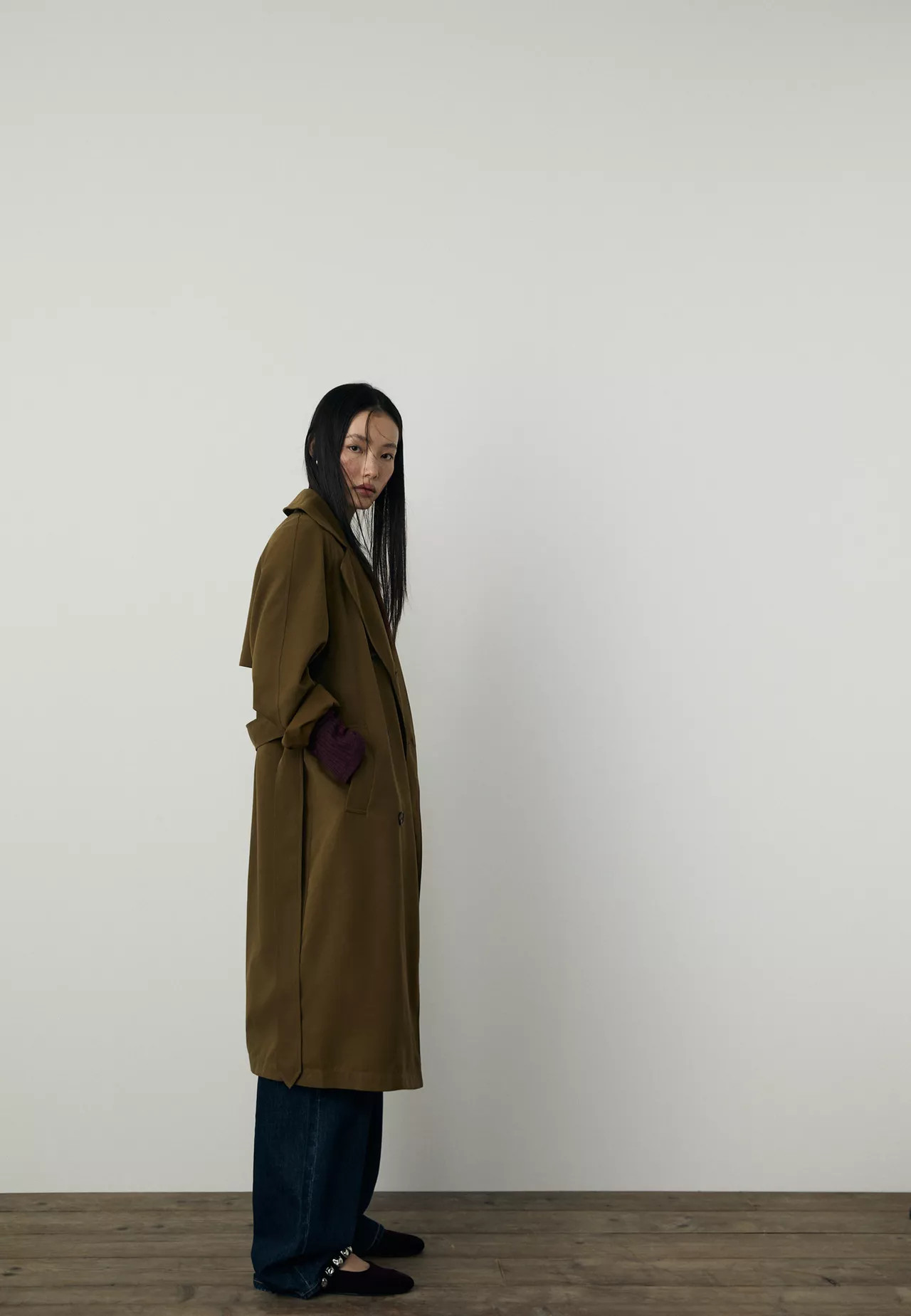 Long loose-fitting oversize trench coat | Stradivarius (UK)