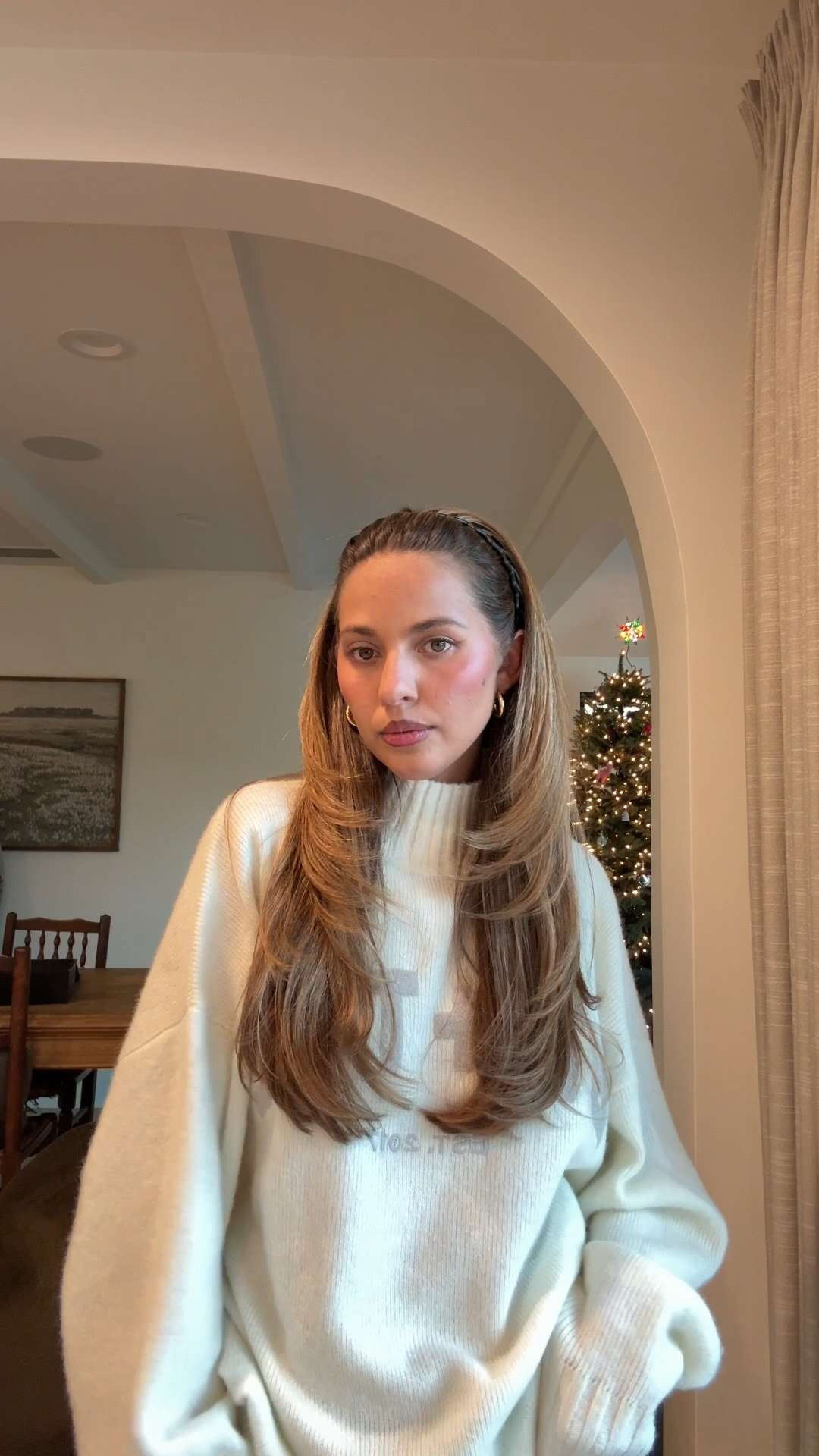 Easy outfit upgrade ✨ this headband instantly pulls the look together, and this sweater is one of those wear-on-repeat staples.

#LTKStyle
#LTKFinds
#LTKVideo
#LTKFashion
#EverydayStyle
#CozyStyle
#WinterOutfit
#ColdWeatherStyle
#HeadbandStyle
#HairAccessories
#SweaterWeather
#CasualChic
#EasyOutfit
#WearItAgain
#StyledSimple 

 