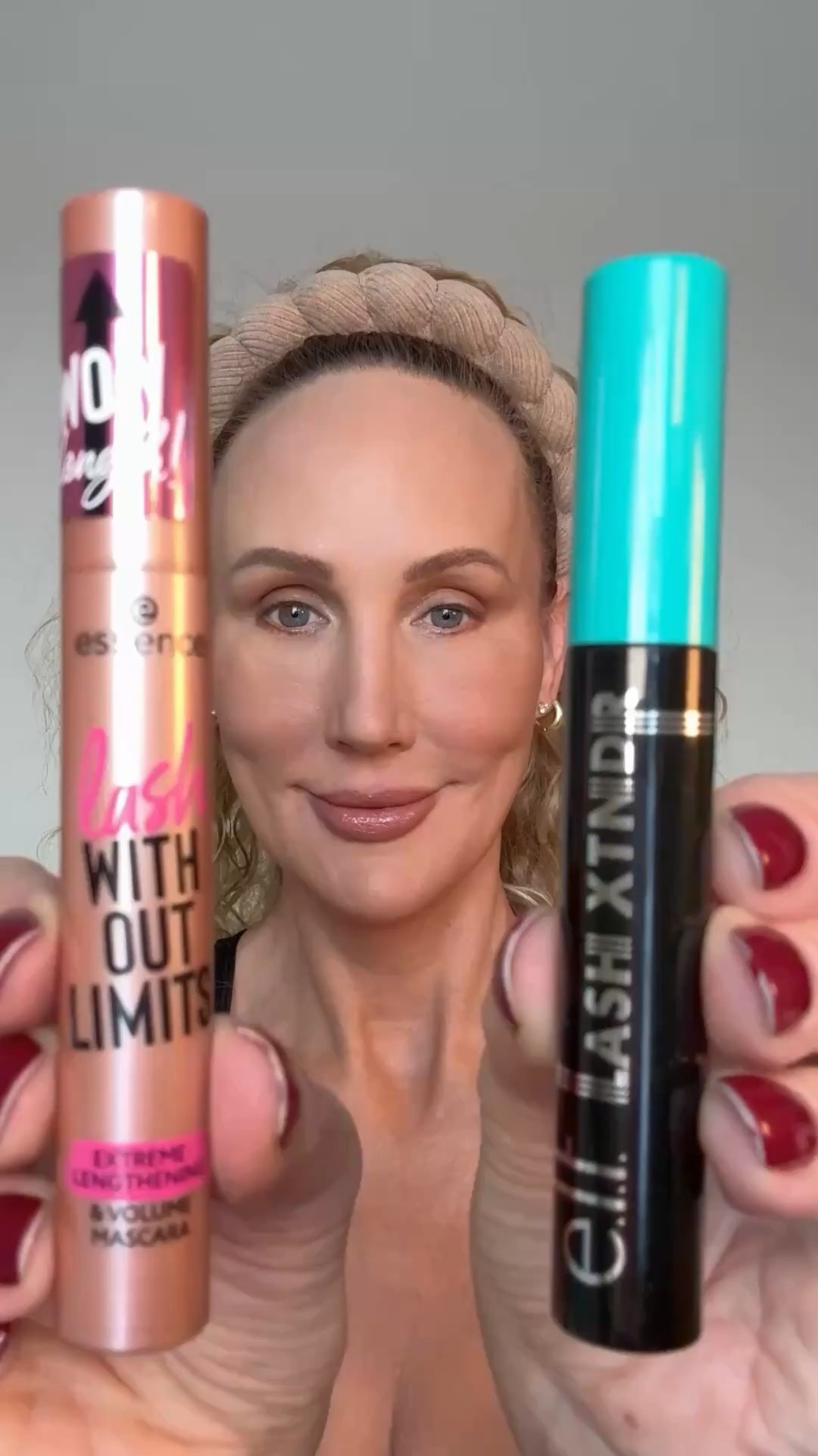 Which Drug Store Tubing Mascara is Better? 

#mascara #makeuptips #tubingmascara #makeupover40 #drugstoremakeup 