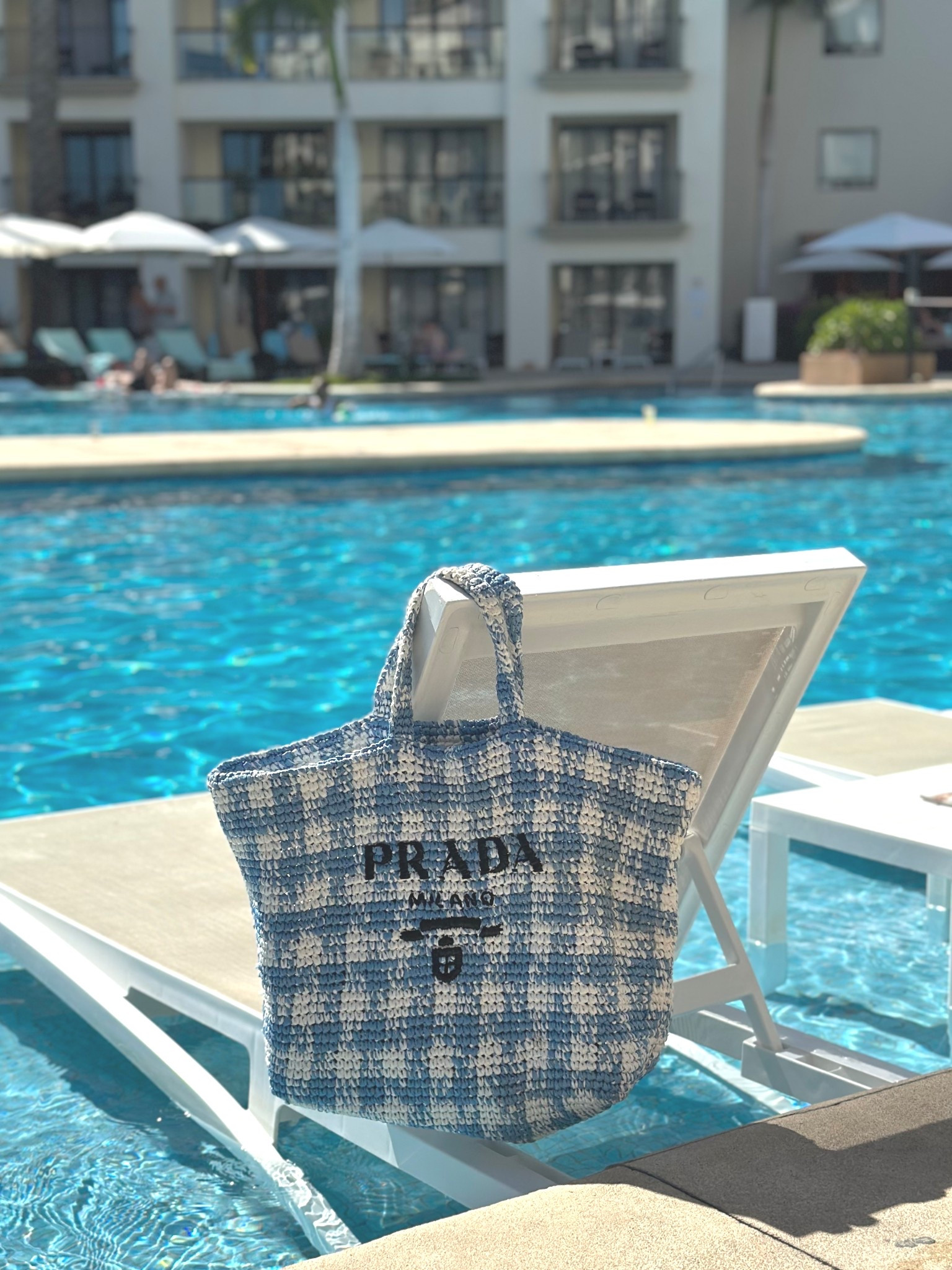 Borrow a high-end handbag like it's straight from your girlfriend's closet. I'm beyond excited for my followers to receive this amazing offer from @Vivrelle you get your first month FREE with code AMYJOHNSTON #ad #vivrellepartner 

#LTKTravel #LTKdayinmylife