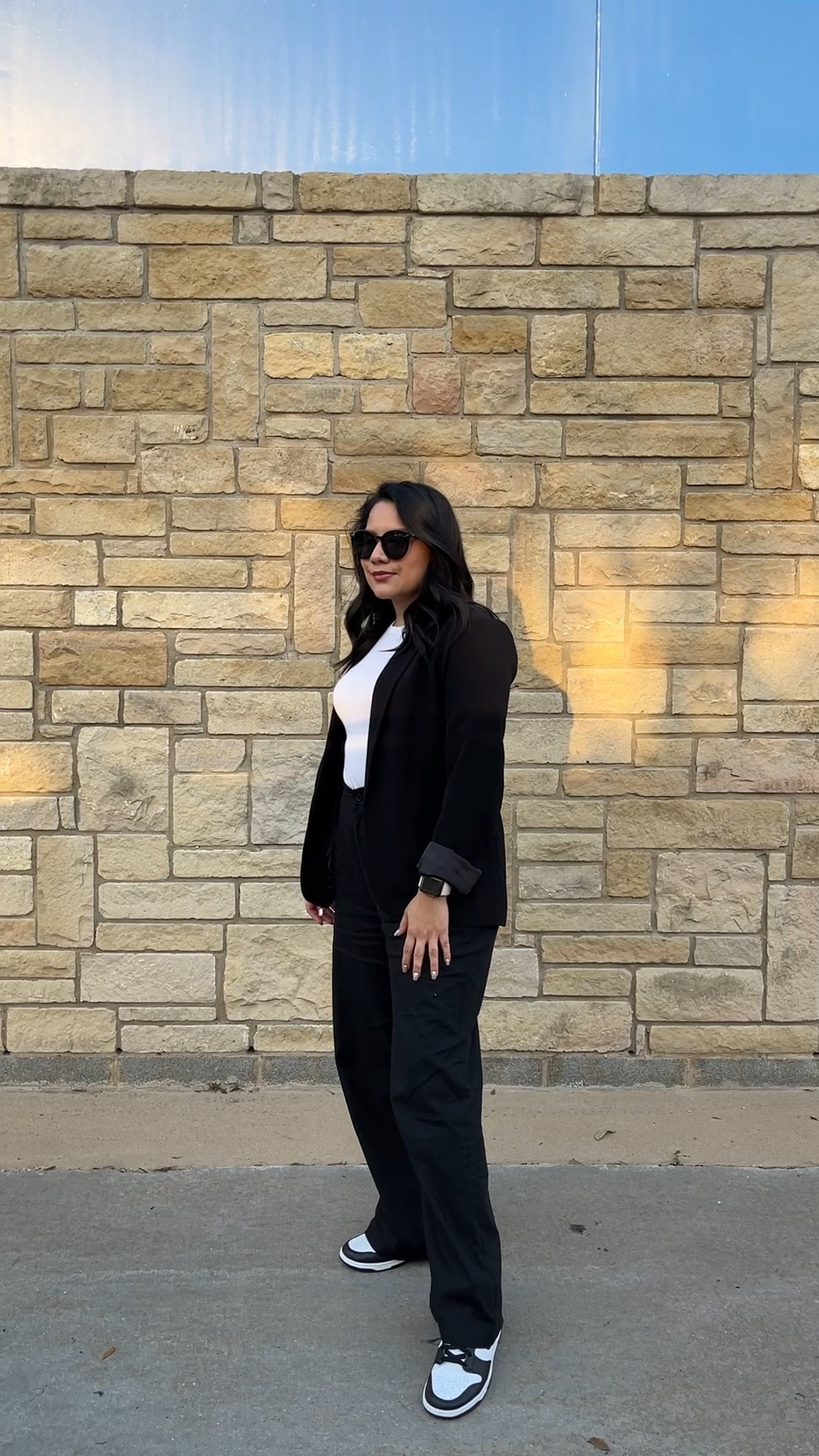 Streetwear 

Nike dunks
Pandas
Women Nikes 
Sneakers


#LTKcurves #LTKunder100 #LTKshoecrush