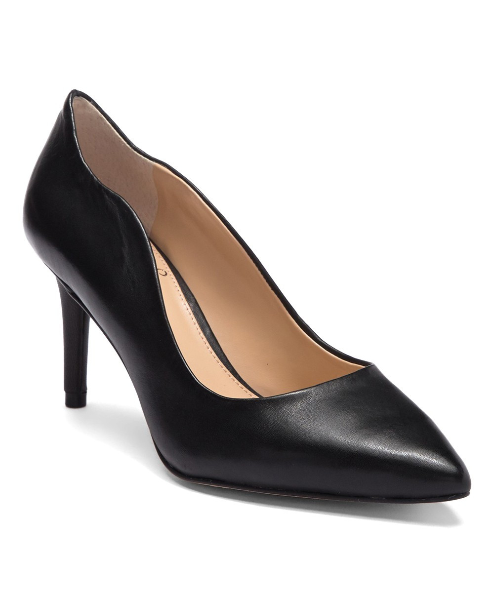 Vince Camuto Women's Pumps BLACK - Black Curvy Jaynita Leather Pump - Women | Zulily