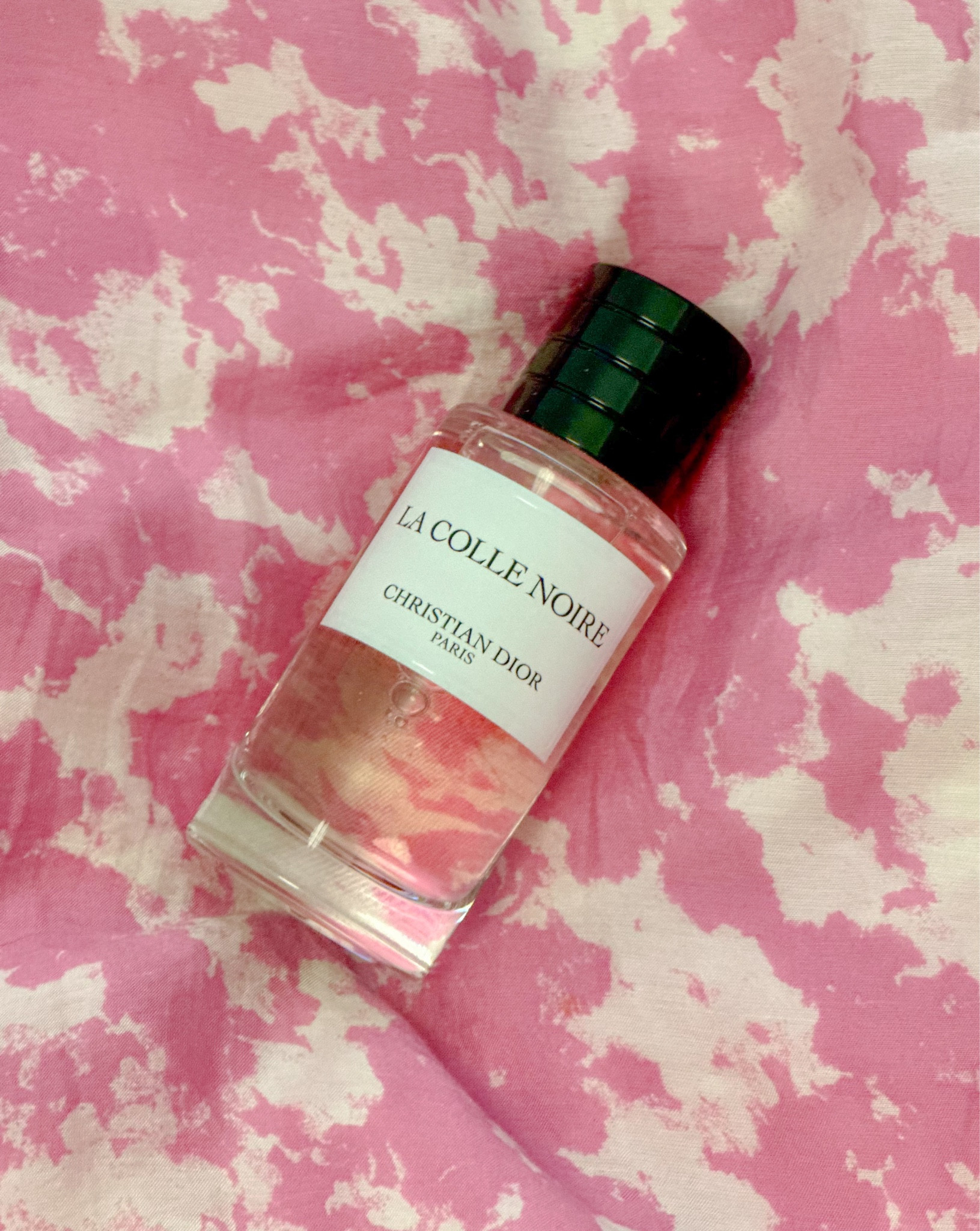 Sunday Scent 💕🎀🌷 #dior

#LTKSeasonal #LTKeurope #LTKbeauty