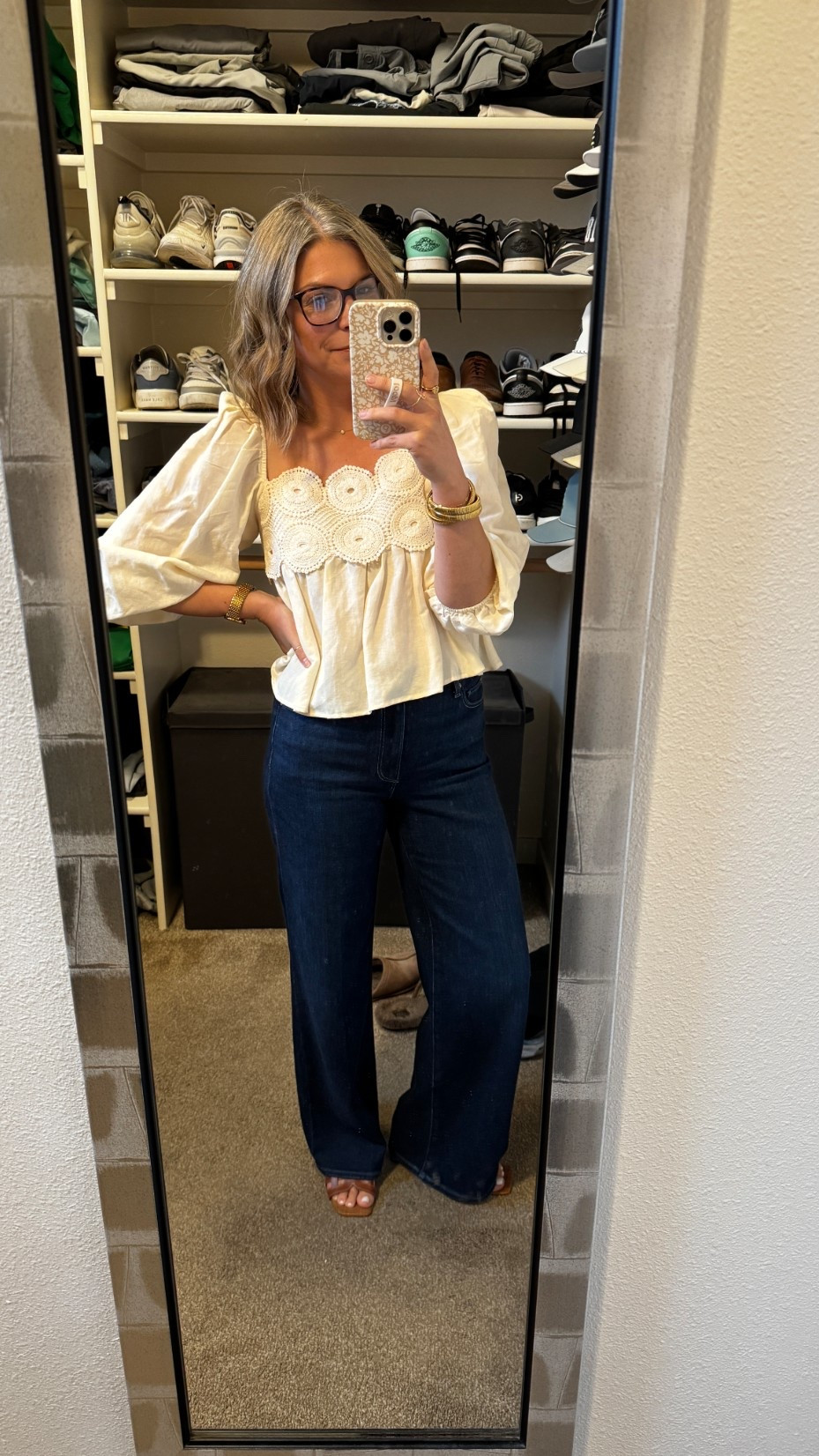 Xsmall top, jeans true to size 