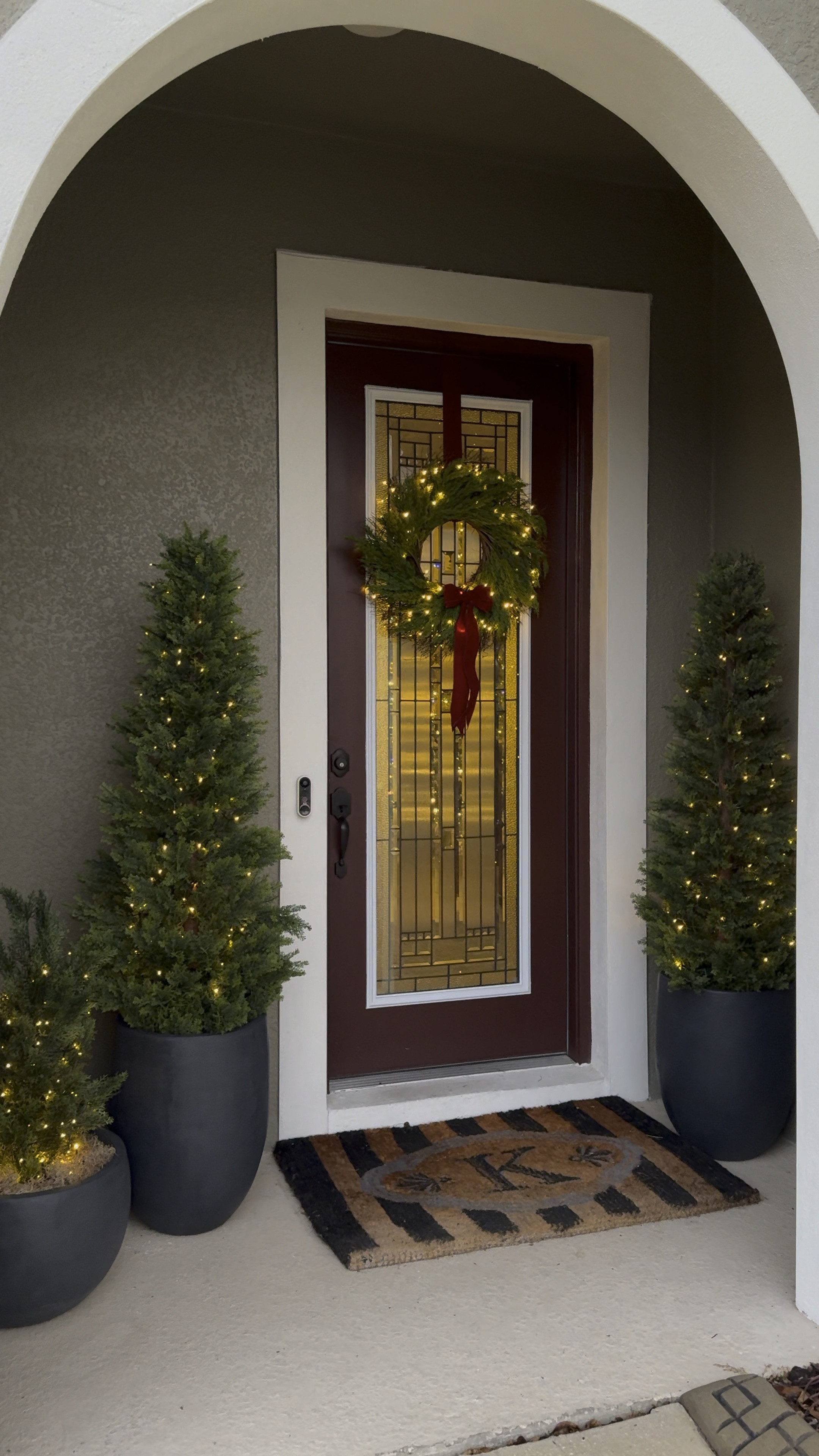 Holiday front porch styling! Obsessed with these trees! They are so realistic!


Nearly natural tree, Christmas tree, holiday tree, UV safe tree, cedar tree, charcoal planter, red velvet ribbon


#LTKHoliday #LTKhome #LTKsalealert