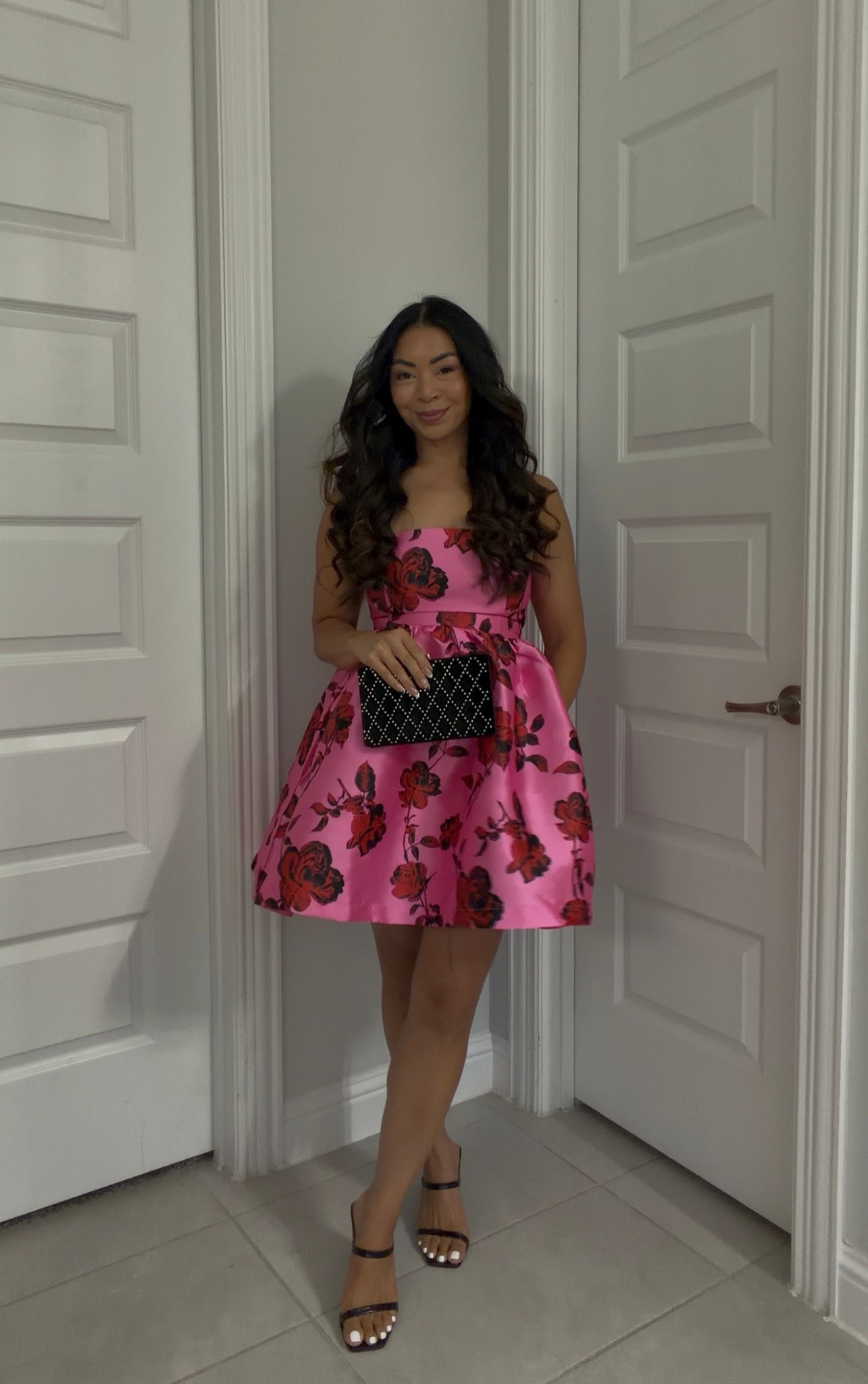 Love how girly this dress is! Wearing a size medium 



#LTKOver40 #LTKFindsUnder100 #LTKHoliday