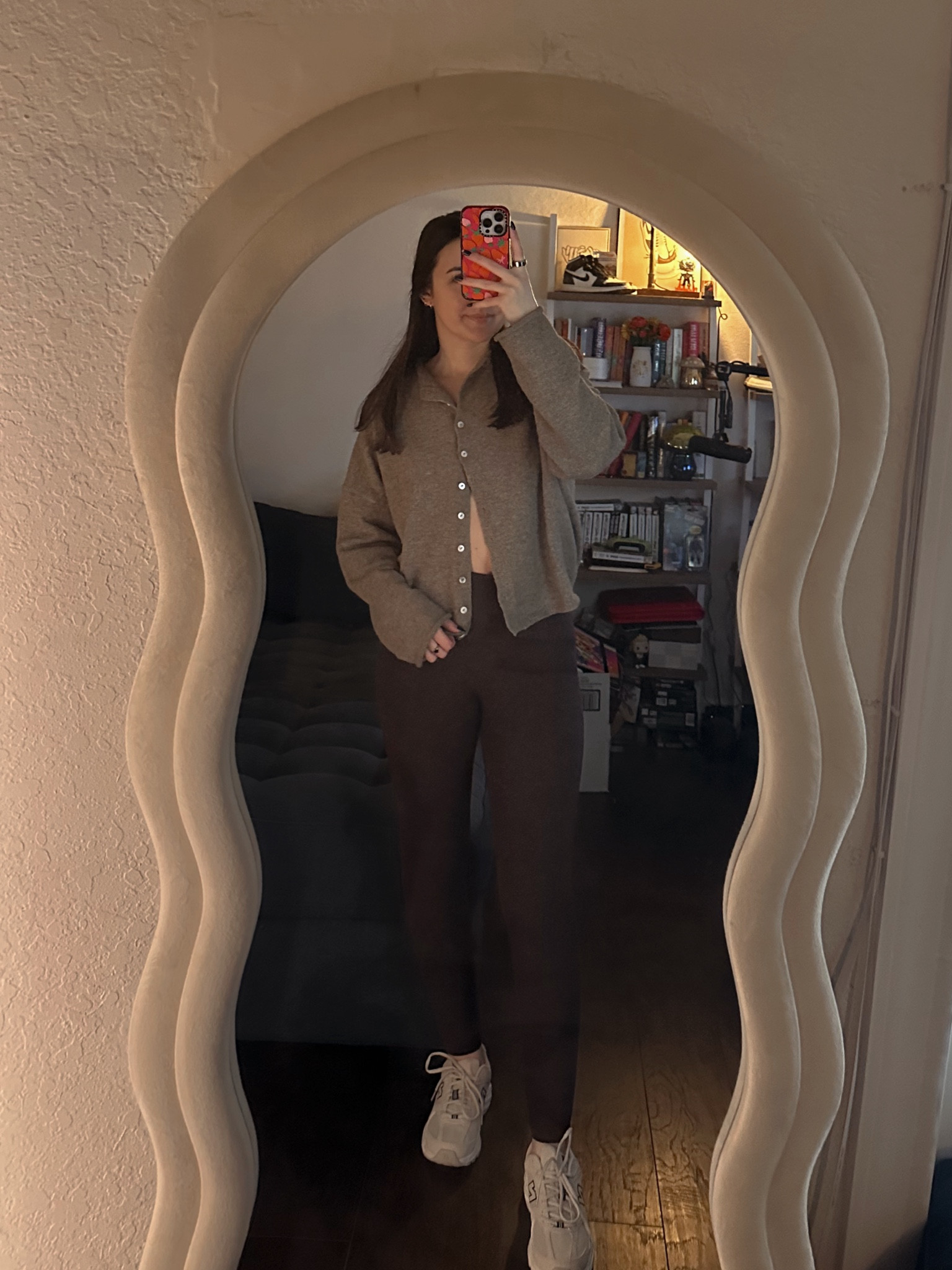 spring uniform: leggings, cardigans, & new balances 🧚🏻



vitality seamless legging, high waist, new balance, every day sneaker, spring shoes, 2025 sneakers, comfortable walking shoes, wavy mirror amazon, home purchases

#LTKActive #LTKStyleTip #LTKShoeCrush