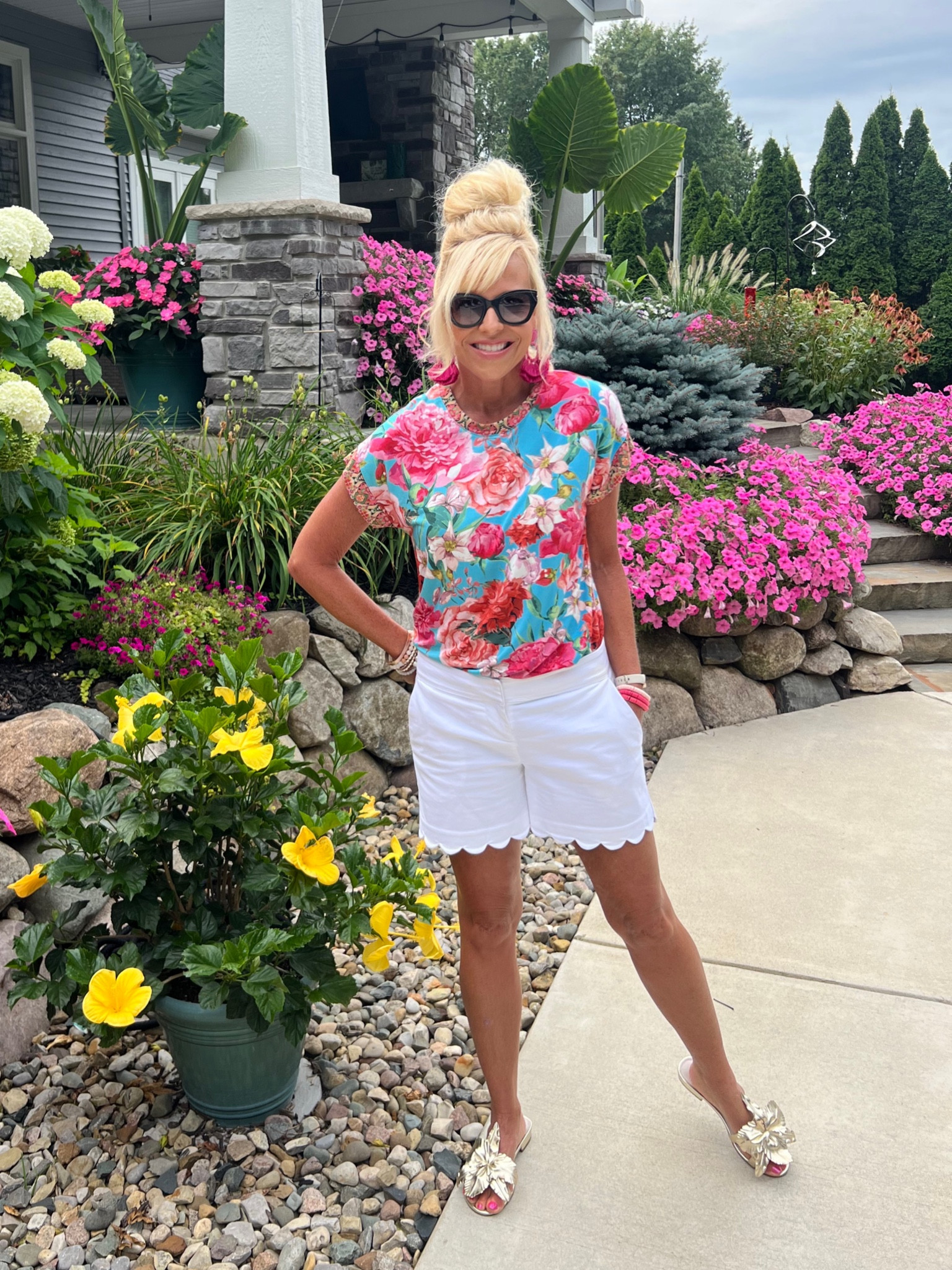 Oh so cute and on sale #floral #johnnywas

#LTKshoecrush #LTKunder100 #LTKsalealert