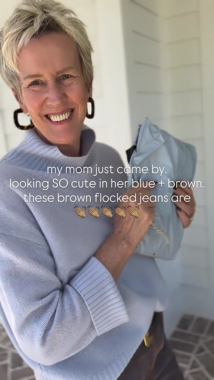 moms ootd // baby blue + brown flocked denim 

#LTKOver40 #LTKFindsUnder50 #LTKStyleTip