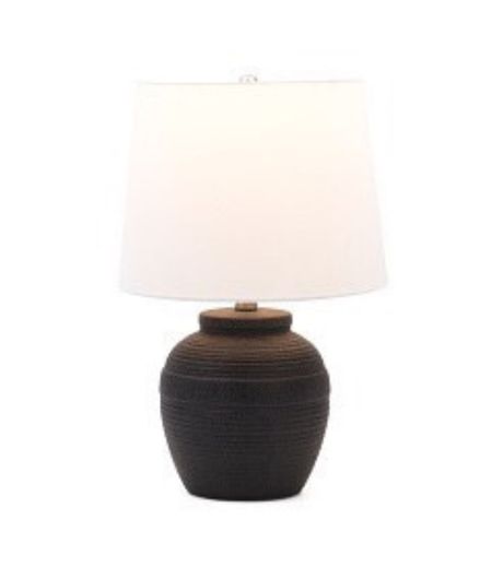 This lamp is such a great price! Under $50! Limited time only!

Table lamp, table lamps, black lamp, lamps, tabletop decor, Marshall’s home decor, home decor items

#LTKstyletip #LTKunder50 #LTKhome