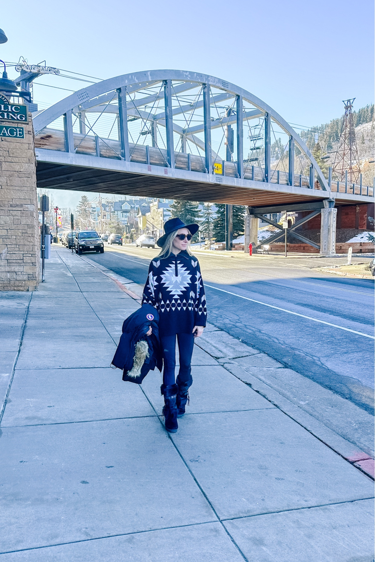 Ski outfit, apres ski style, western outfit, winter outfit, ski sweater, parka, winter coat, ski jacket, leggings outfit, snow boots, wide brim hat, classic style, mom outfit, what to pack for a ski vacation 

#LTKtravel #LTKstyletip #LTKSeasonal