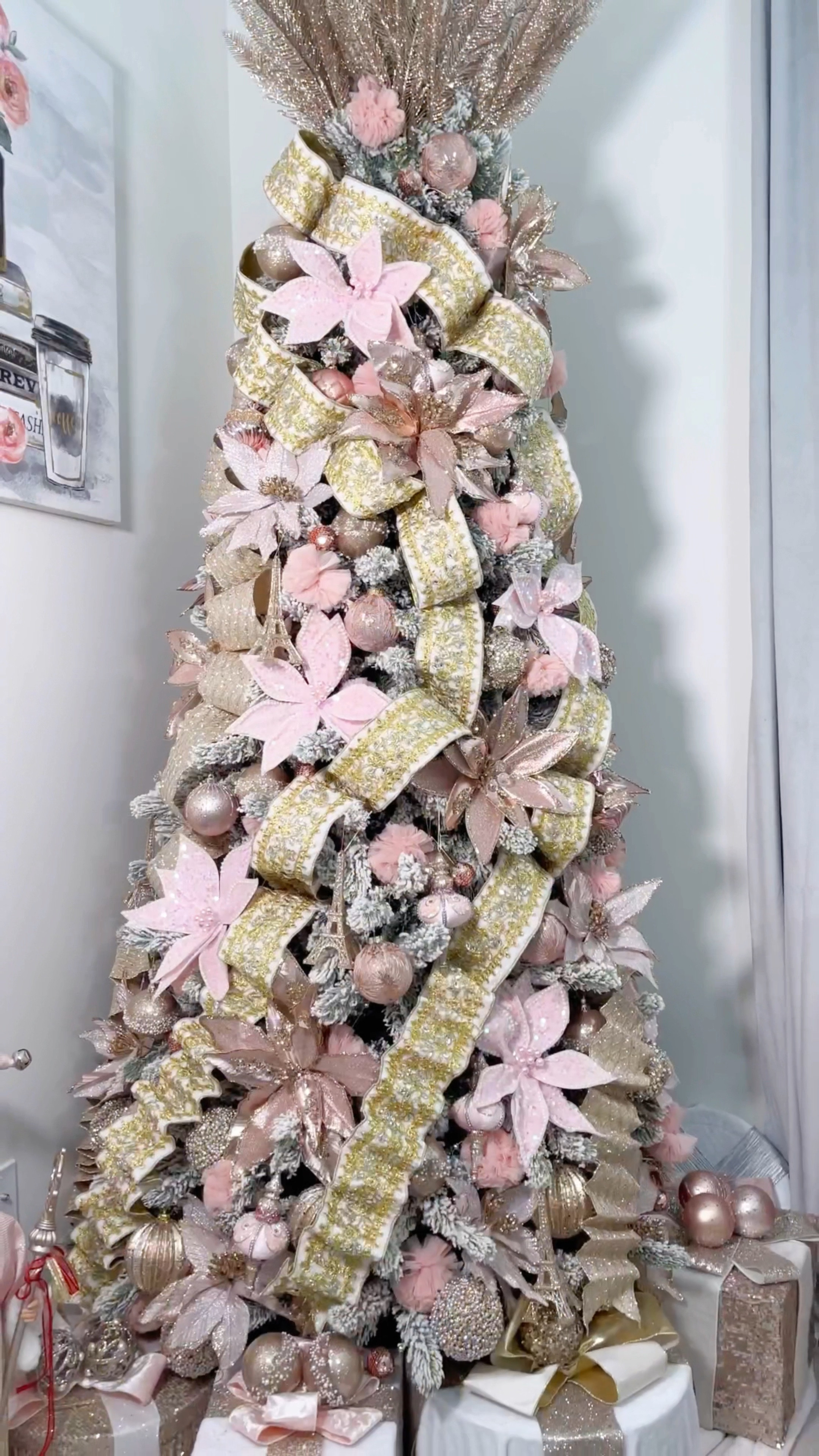 Baby pink and gold Christmas tree decor

#LTKSeasonal #LTKWatchNow #LTKHoliday