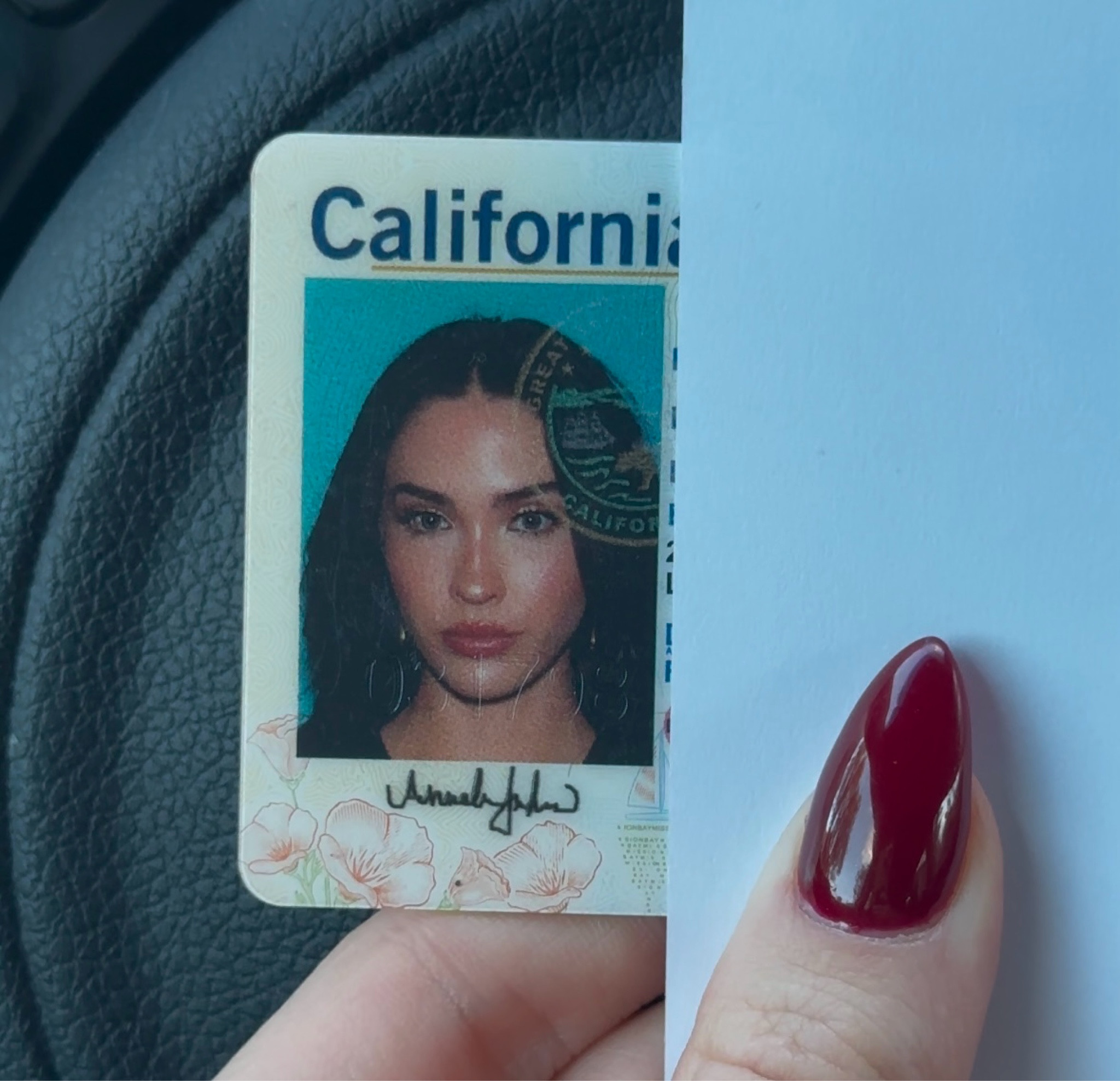 DRIVERS LICENSE MAKEUP