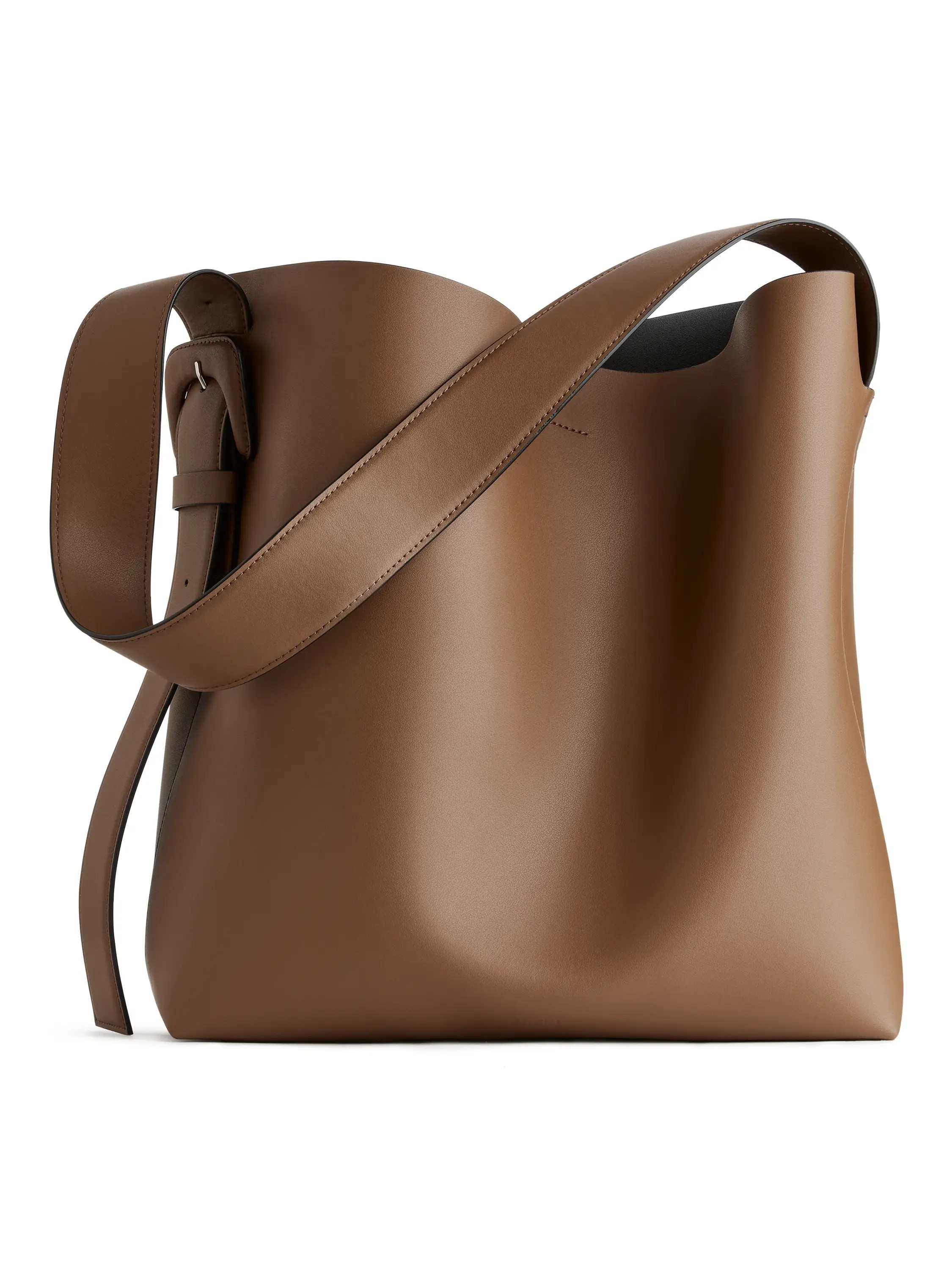ARKET
	
	
			   Rigid Leather Tote | ARKET (US&UK)