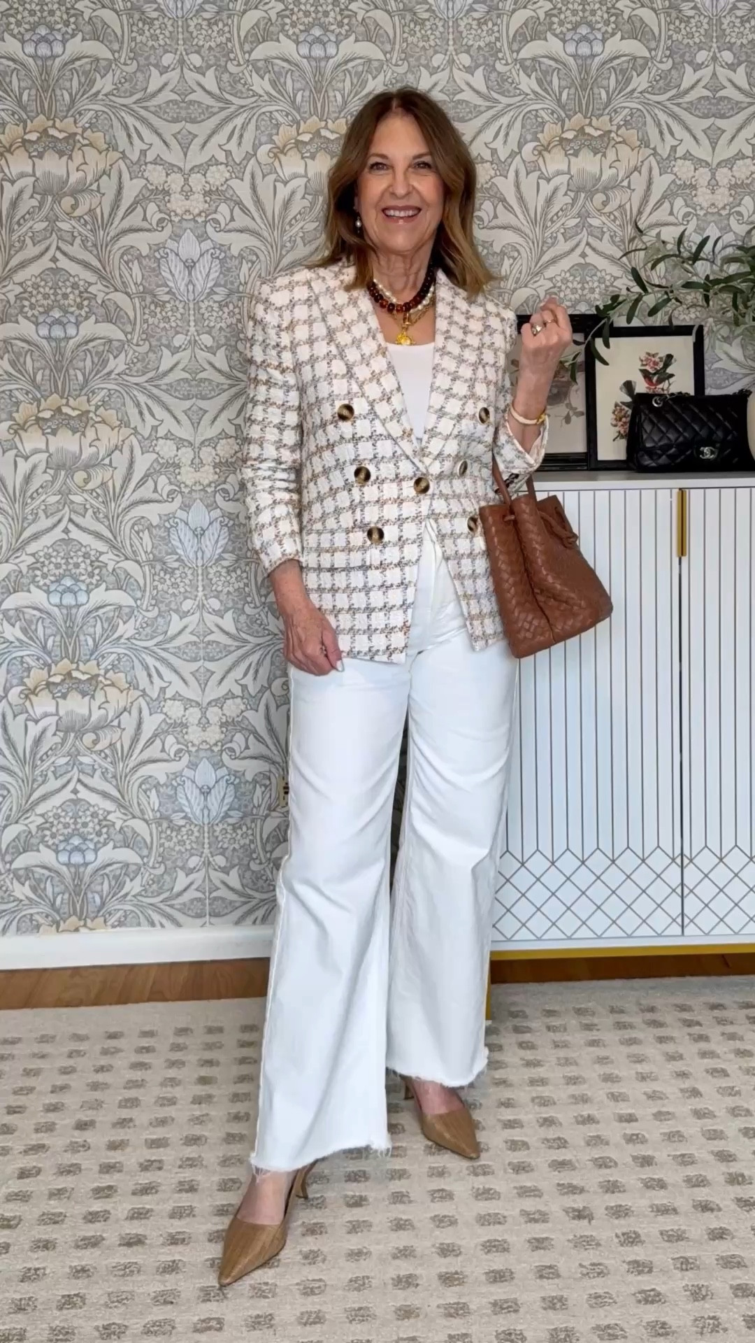 What I might buy during the Nordstrom 10-point event. (ends Sunday 4/12)

The blazer fits small, so I sized up.
The jeans that fit 9 out of 10 women fit tts.
Shoes fit tts.

#LTKOver40 #LTKootd