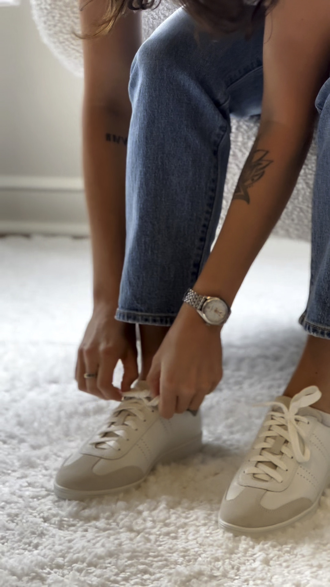 Fresh kicks for Fall 👟

// Meet, the ‘Drew’ in white pistachio from @frankie4footwear ✨ 

I’m loving the hint of green on the back & I can’t get over how comfortable these sneakers are! 

🚨 Use my code LTK_CAROLINE15 to get 15% off your order! 

You can shop my sneakers and other Frankie4Footwear I’m loving at the links below!

#frankie4 #frankie4footwear #frankie4partner #stepbeyondtheordinary #sneakers #fallshoes #ad #gifted

#LTKStyleTip #LTKShoeCrush #LTKSeasonal