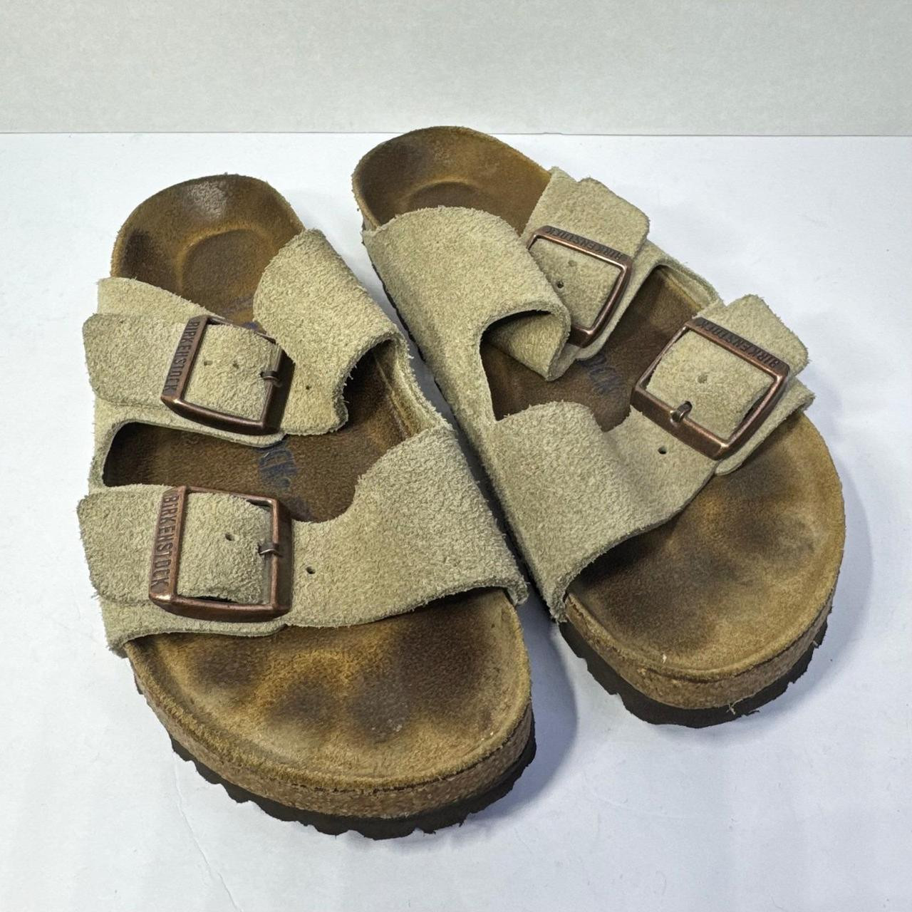 Birkenstock Women's Slides - Tan - US 7 | Depop US