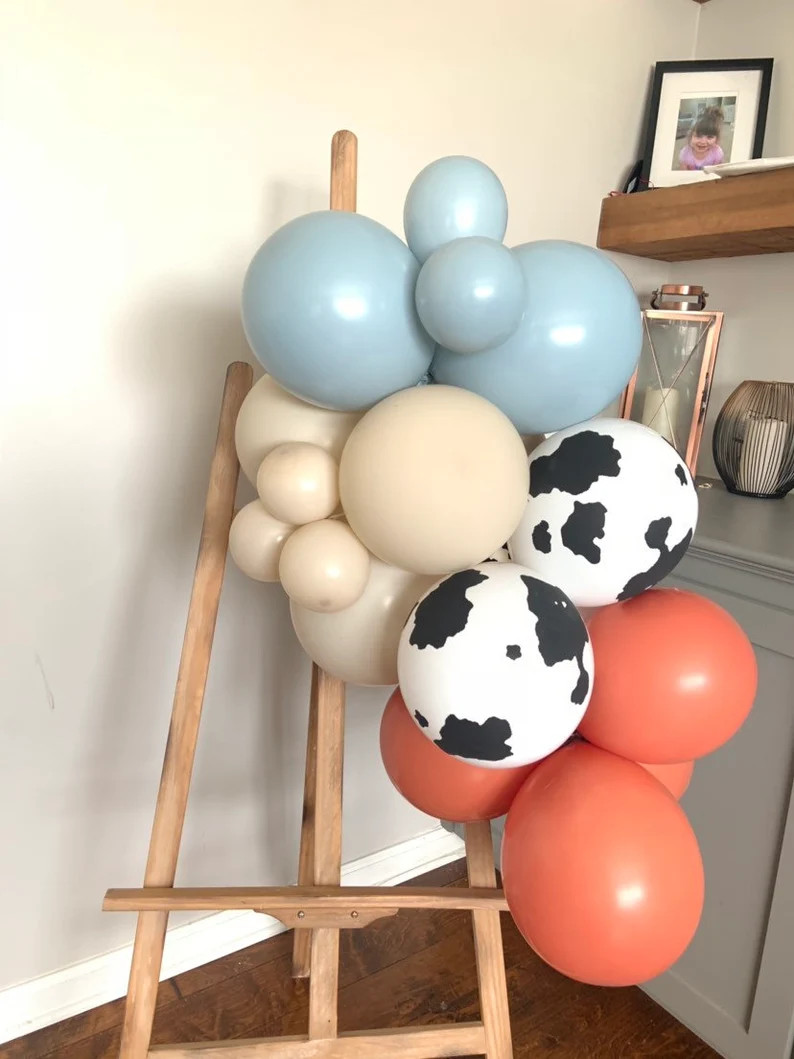 Barnyard Balloon Garland | Farm Balloon Garland | Oink Moo Cockadoodle Doo Birthday Party | Giddy... | Etsy (US)