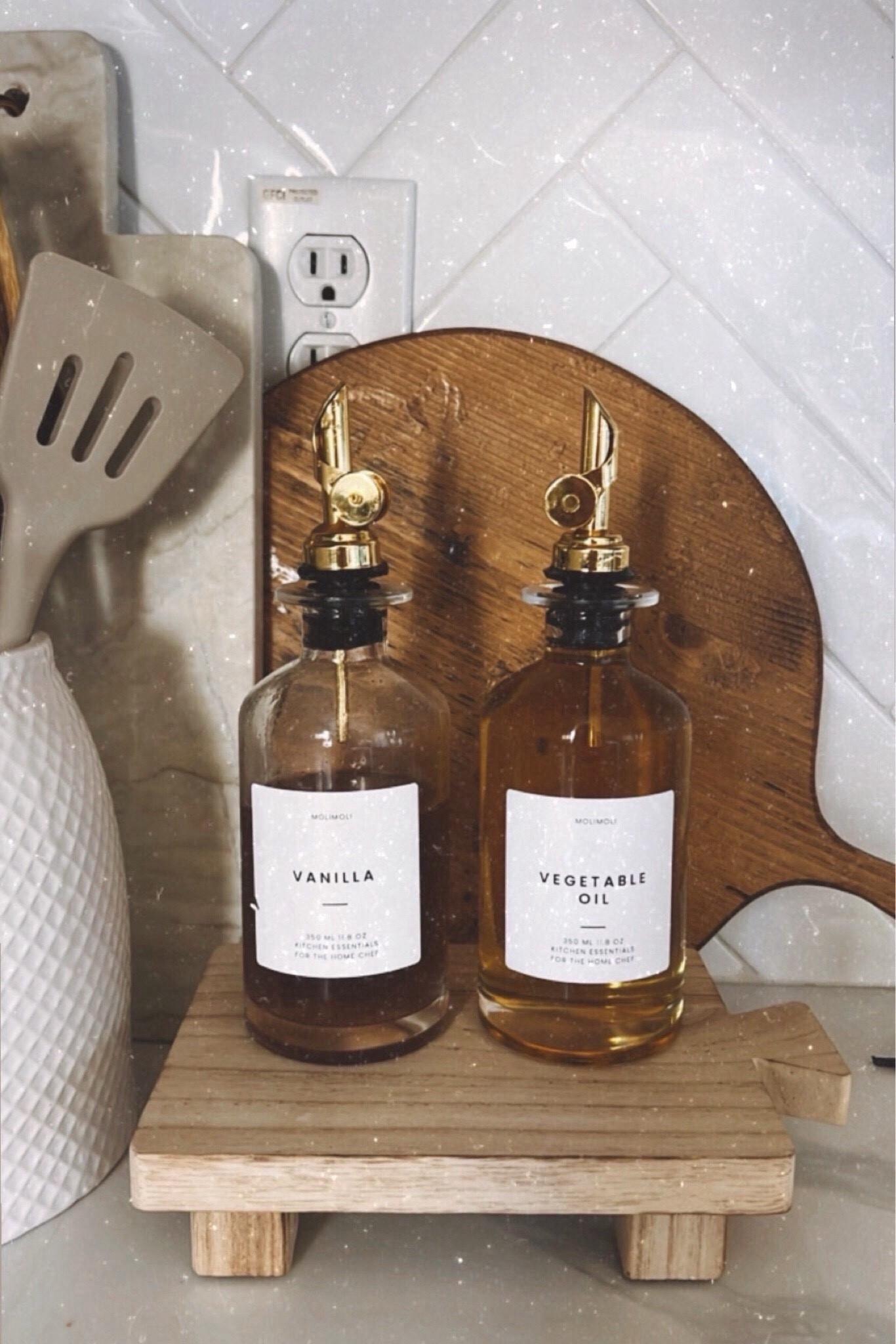 Amazon home finds - oil dispensers on major sale 

amazon home, amazon kitchen, amazon kitchen finds, home sale, kitchen accessories 

#LTKSaleAlert #LTKHome #LTKFindsUnder50