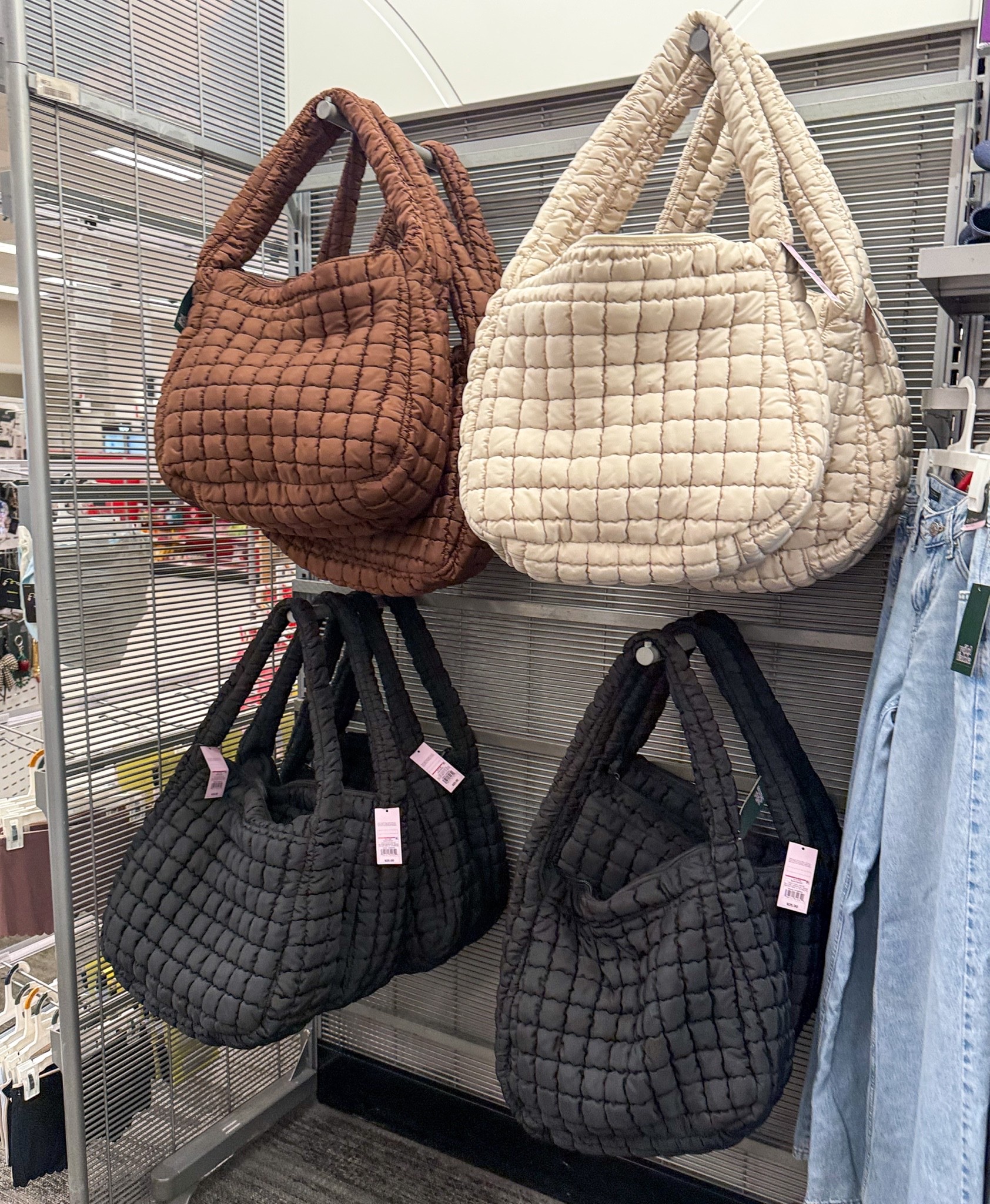 Love these puffer bags and the colors are perfect for fall!

#LTKgrwm #LTKdayinmylife #LTKSeasonal