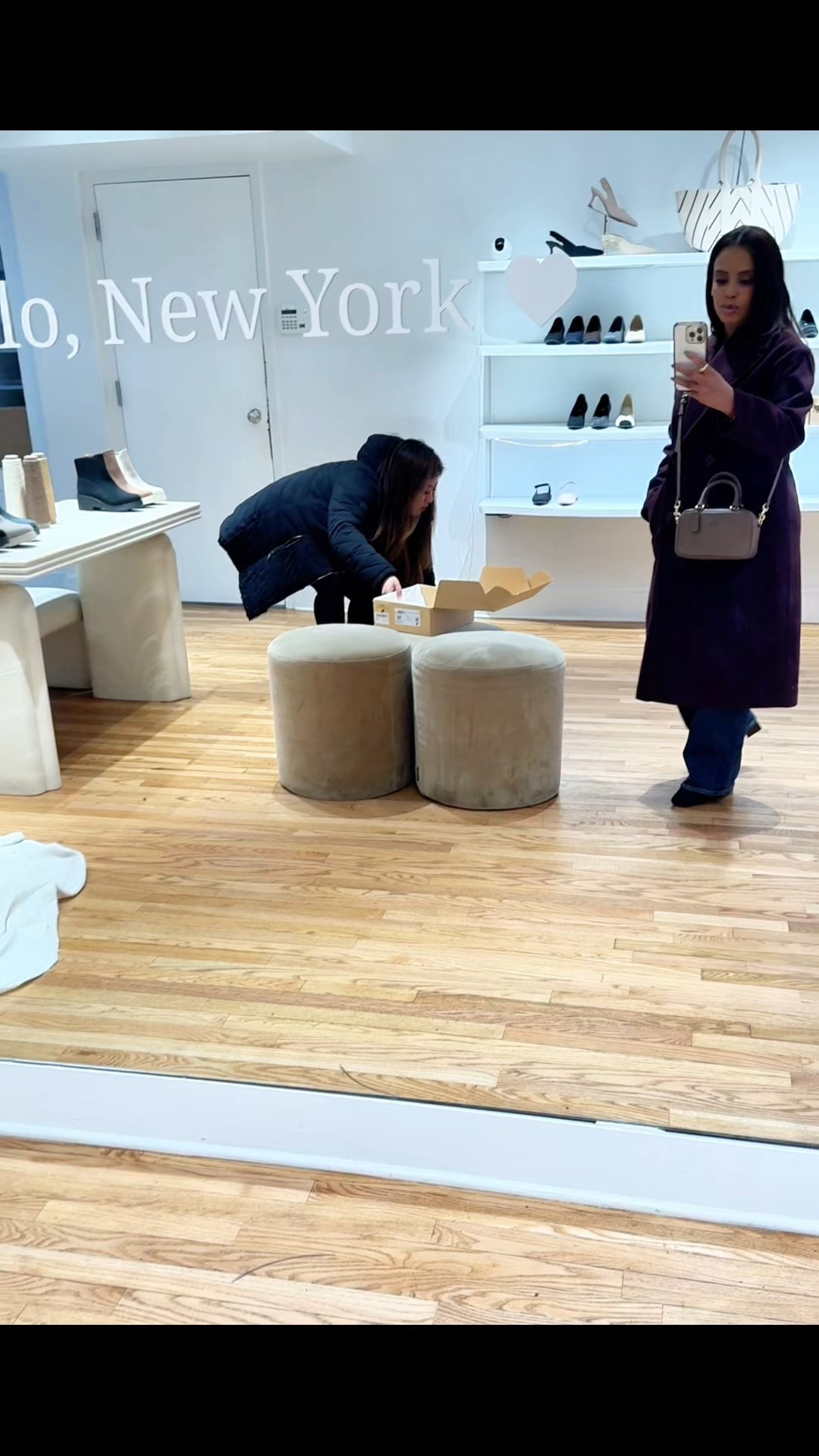 Burgundy coat, wide leg jeans and comfy boots - my weekend uniform ❤️

#LTKPetite #LTKSeasonal #LTKootd