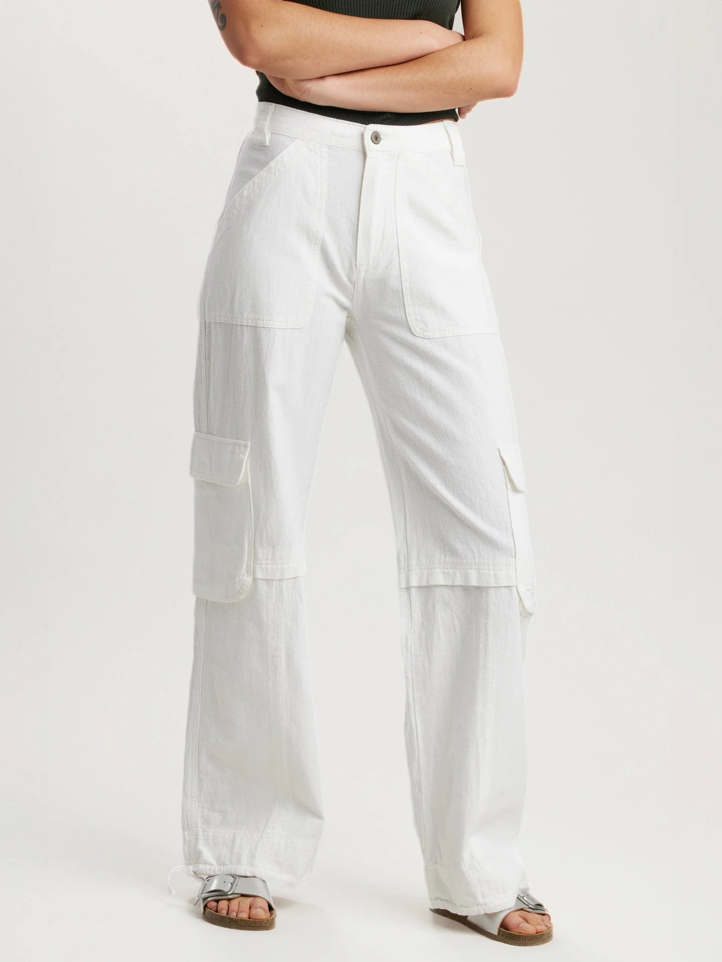 Colin Wide Leg Cargo Pants for Women | Supplies by UNIONBAY | Union Bay