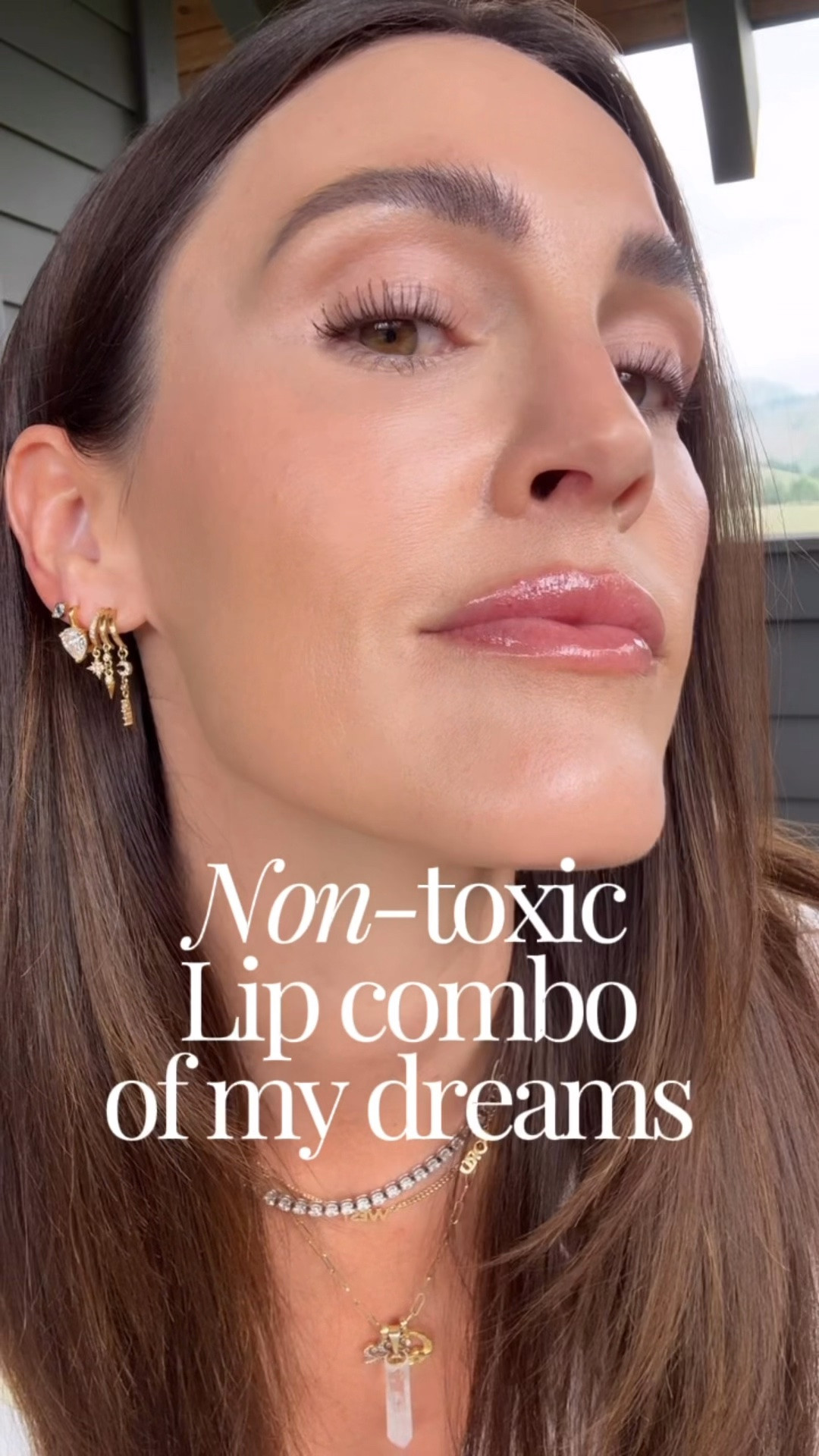 Non-toxic lip combo of my dreams💋 This perfect pair gives me a little color and gloss + it protects and repaired my lippies!! Both are clean so I feel good when I wear them every single day🙆🏻‍♀️

Skin
Skincare
Beauty 
Over 40

#LTKBeauty #LTKOver40 #LTKselfcare