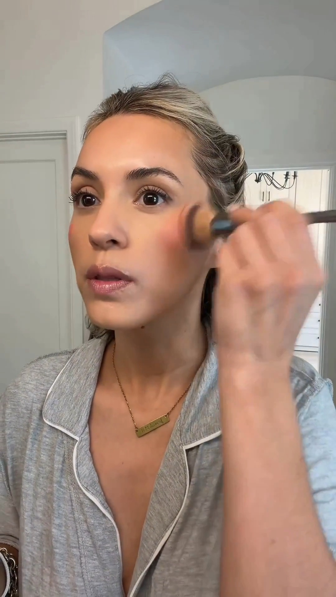 My quick 10 minute makeup routine!

#LTKBeauty #LTKselfcare #LTKgrwm