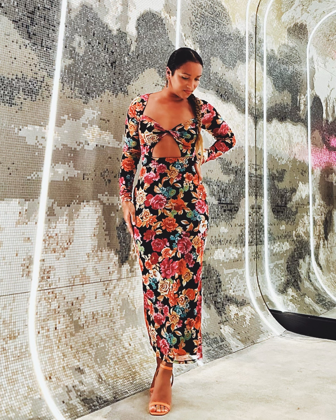 Bodycon dresses will never go out of style! Check out these elegant ones that are sure to make a statement!

Fall dresses
Fall wedding guest
Holiday dresses

#LTKHoliday #LTKstyletip #LTKover40