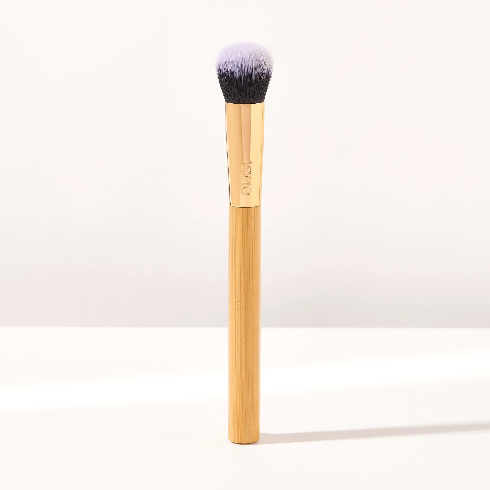 large full coverage concealer brush - multi | tarte cosmetics (Global)