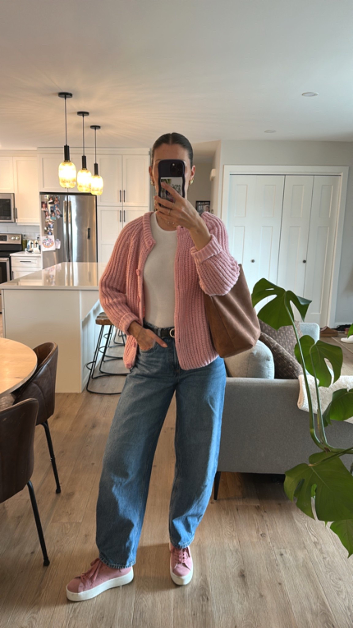 Comfy OOTD. Size down in the jeans, I got a 26.