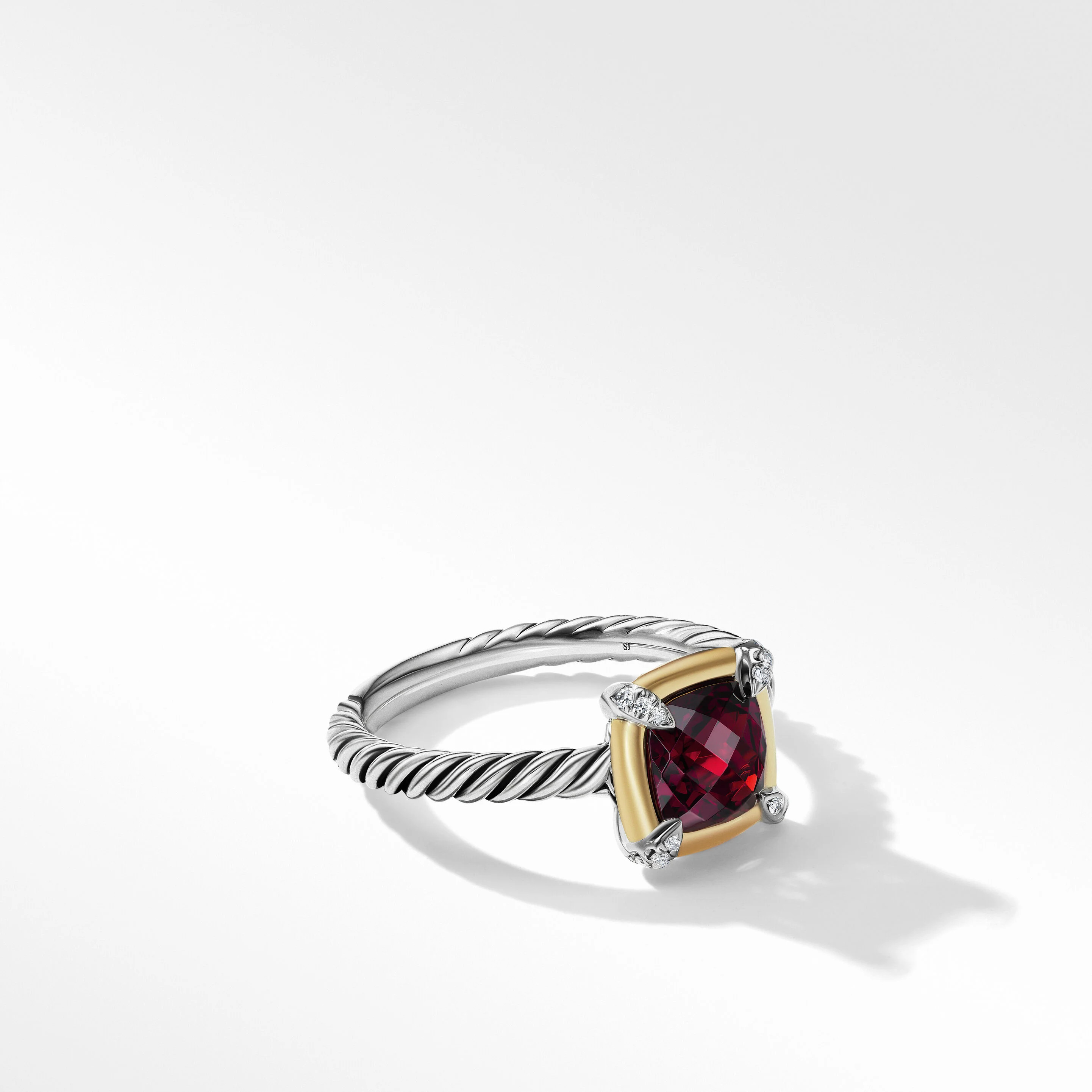 Petite Chatelaine® Ring in Sterling Silver with Garnet, 18K Yellow Gold and Pavé Diamonds | David Yurman