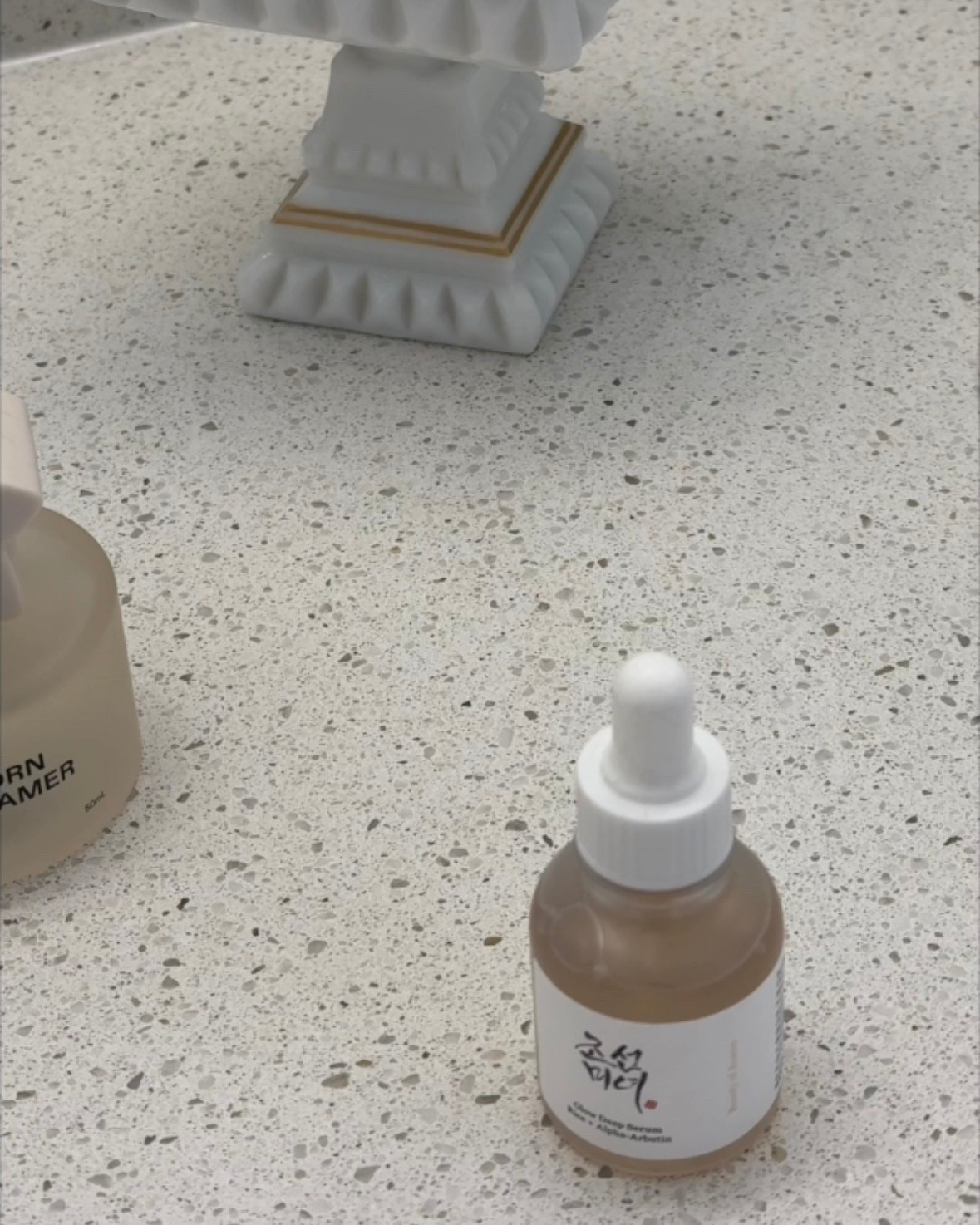 things that are getting me through right now

#LTKFindsUnder50 #LTKHome #LTKBeauty