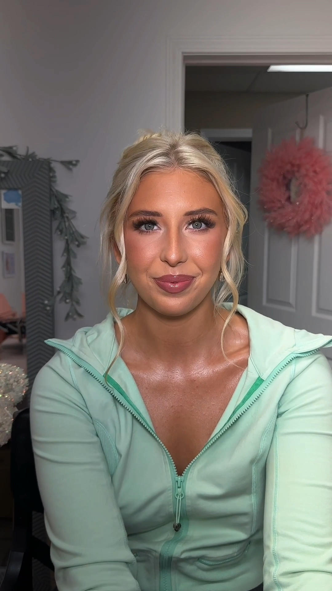 makeup tutorial for professional headshots 📸💄💋✨


#LTKselfcare #LTKgrwm #LTKBeauty