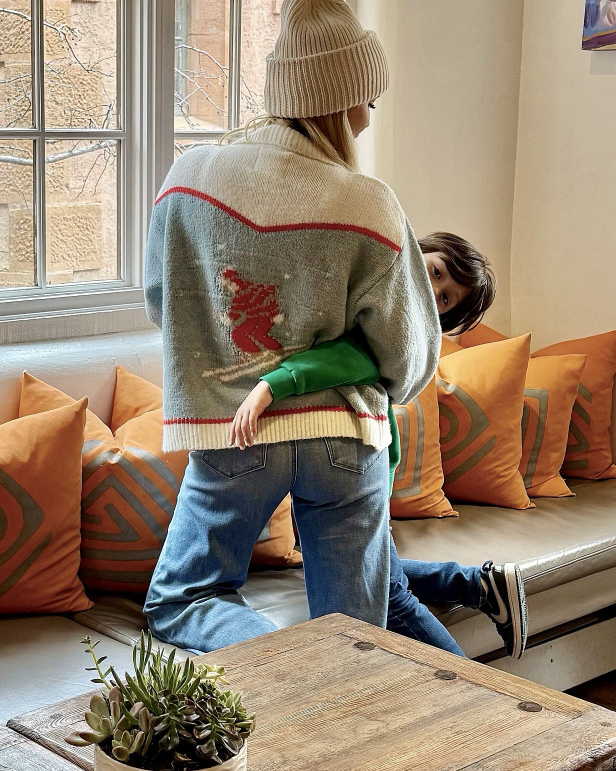 Spring break ski trip
Sweater
Varley
Puffer jacket
Faux leather dress
Western boots


#LTKfindsunder100 #LTKSeasonal #LTKsalealert