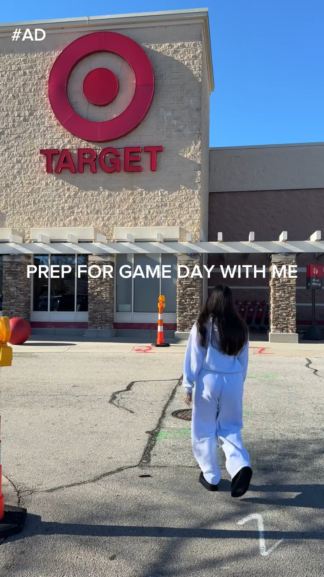 #ad Game days are 10x easier thanks to @Target @bountypapertowels @dawndish!! #myeverythingand #bountypapertowels #TargetPartner #dawn