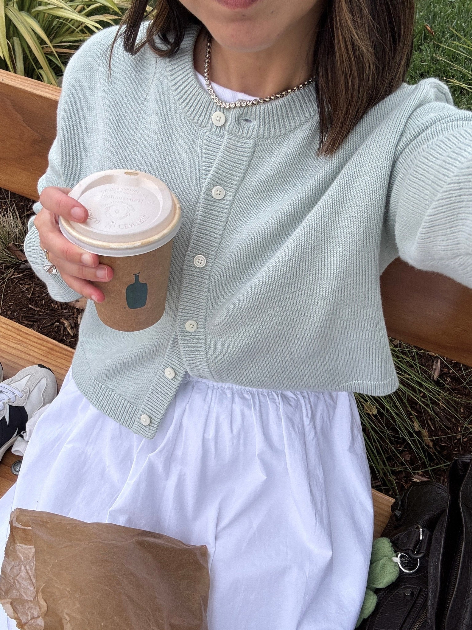 What I wore to Mother’s Day in Malibu. We celebrated a day early with the fam. Wore these comfy pieces from Aritzia!

Aritzia cardigan xs
Aritzia skirt xs
Mansur Gavriel tote
Loeffler Randall ballet flats 35
Dorsey James necklace 15”
Electric Picks earrings

#LTKootd #LTKmomlife #LTKPetite